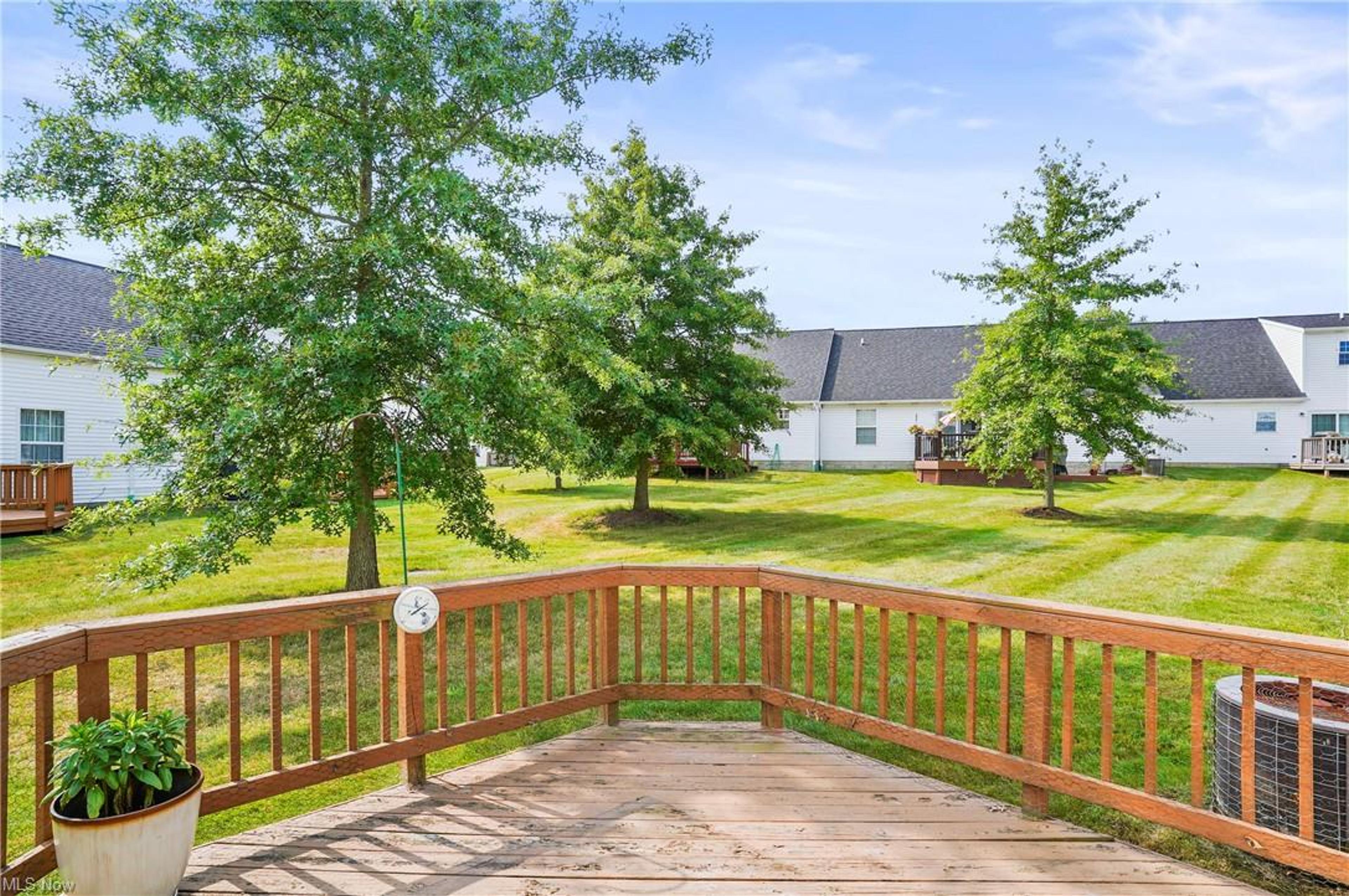 14725 Lakeview Drive, Middlefield - photo 6