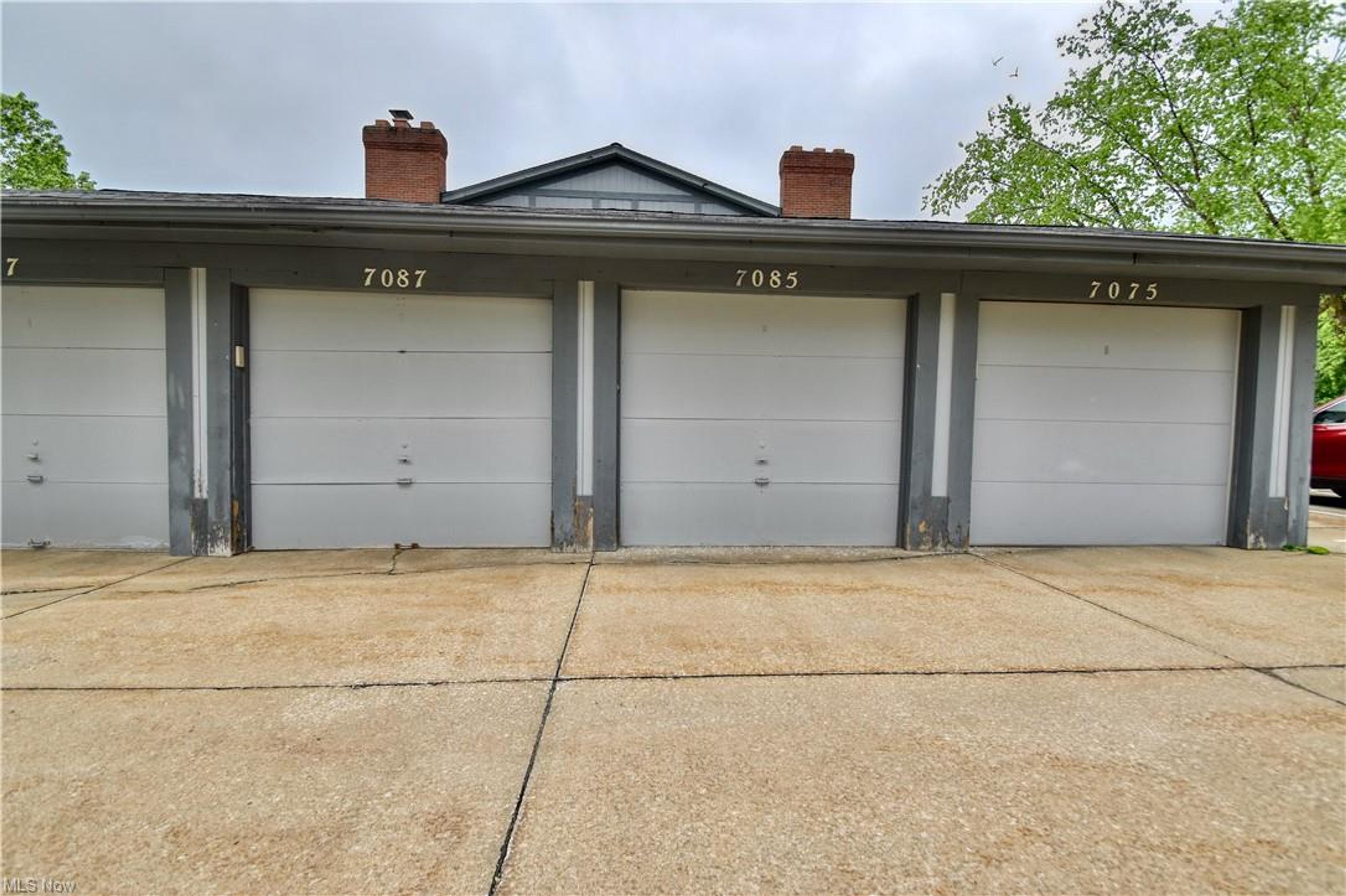 7085 Bristlewood Drive, Concord - photo 11