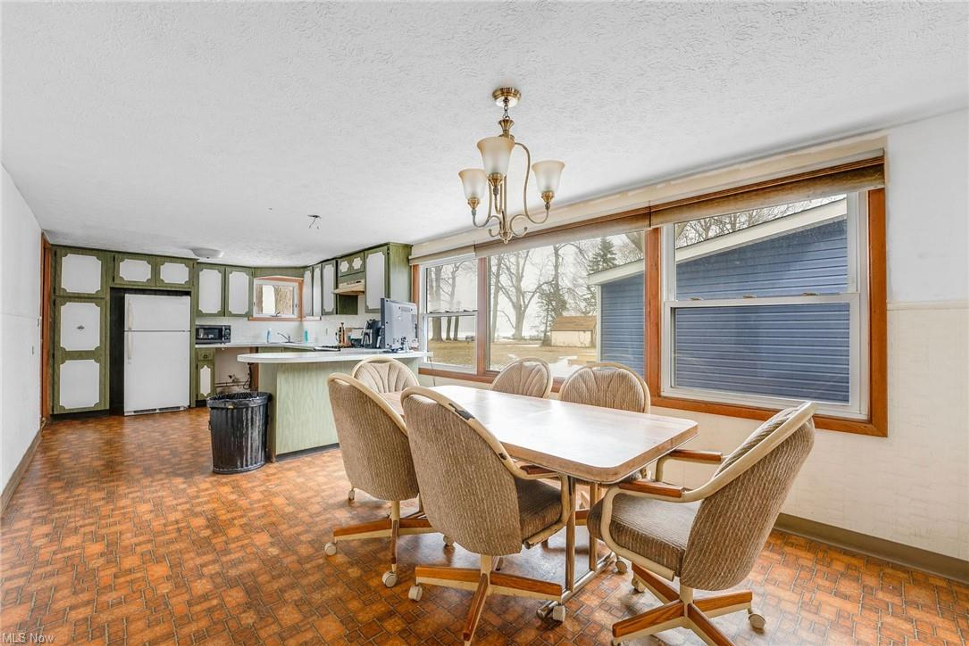 1 E Shore Boulevard, Timberlake - photo 4