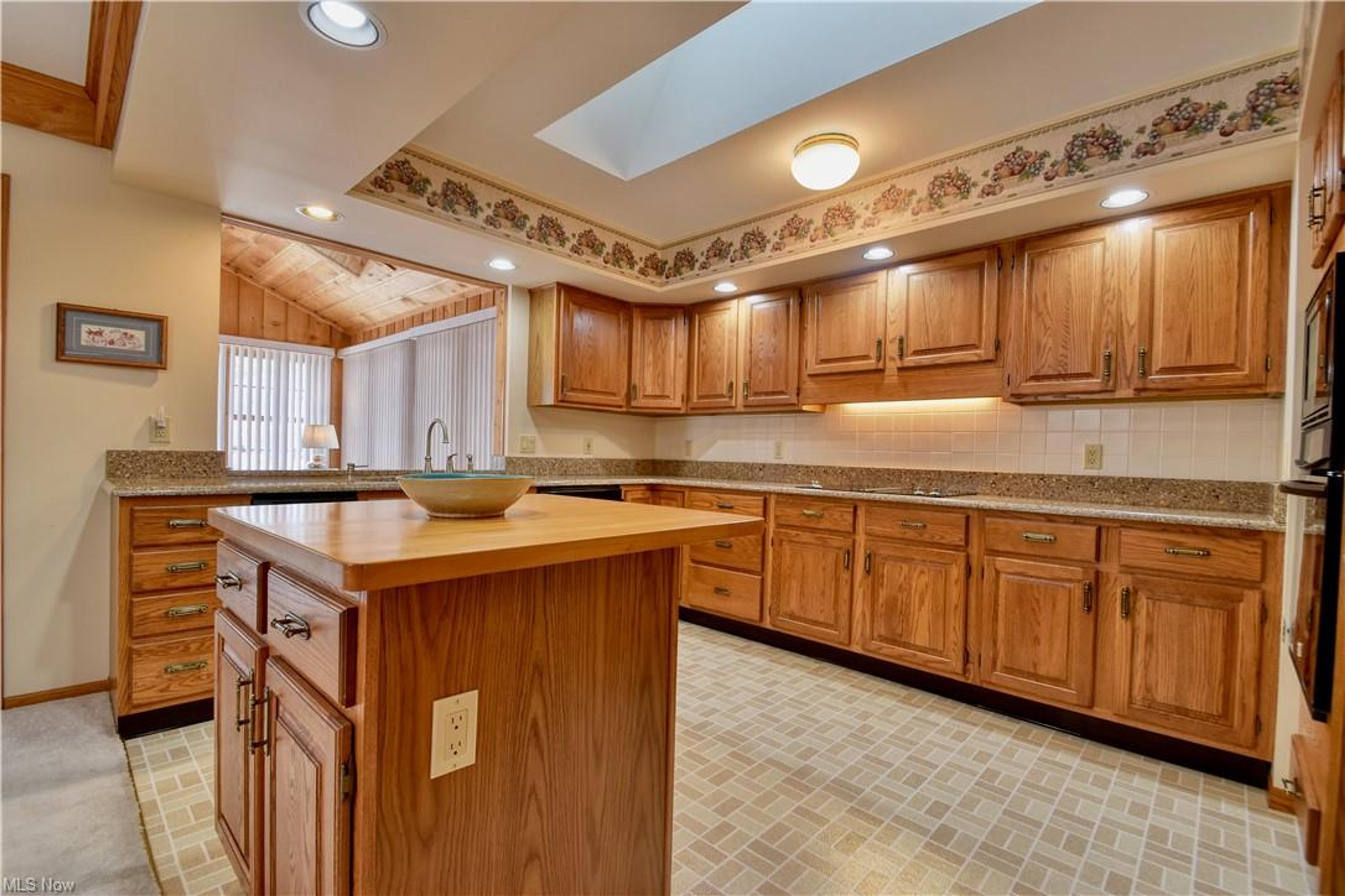 6764 Waterford Lane #U-6764, Mentor - photo 32