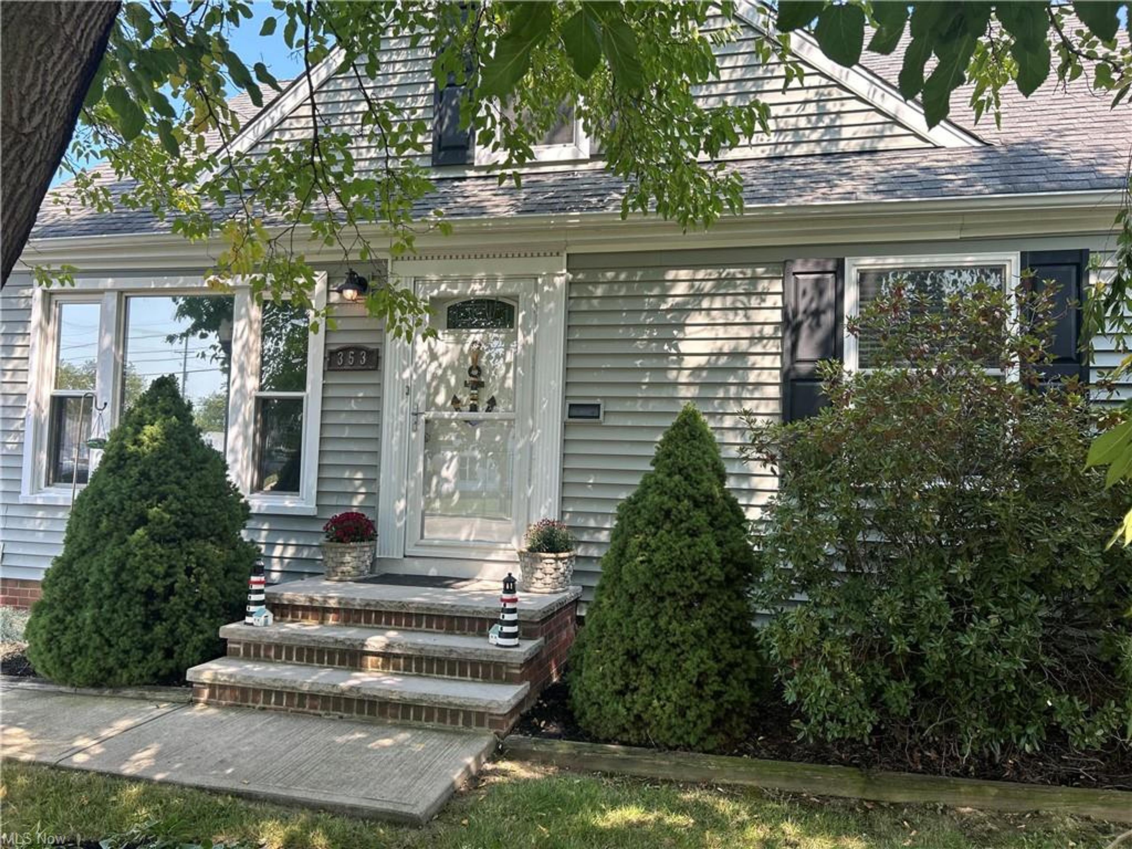 353 E 305th Street, Willowick - photo 13