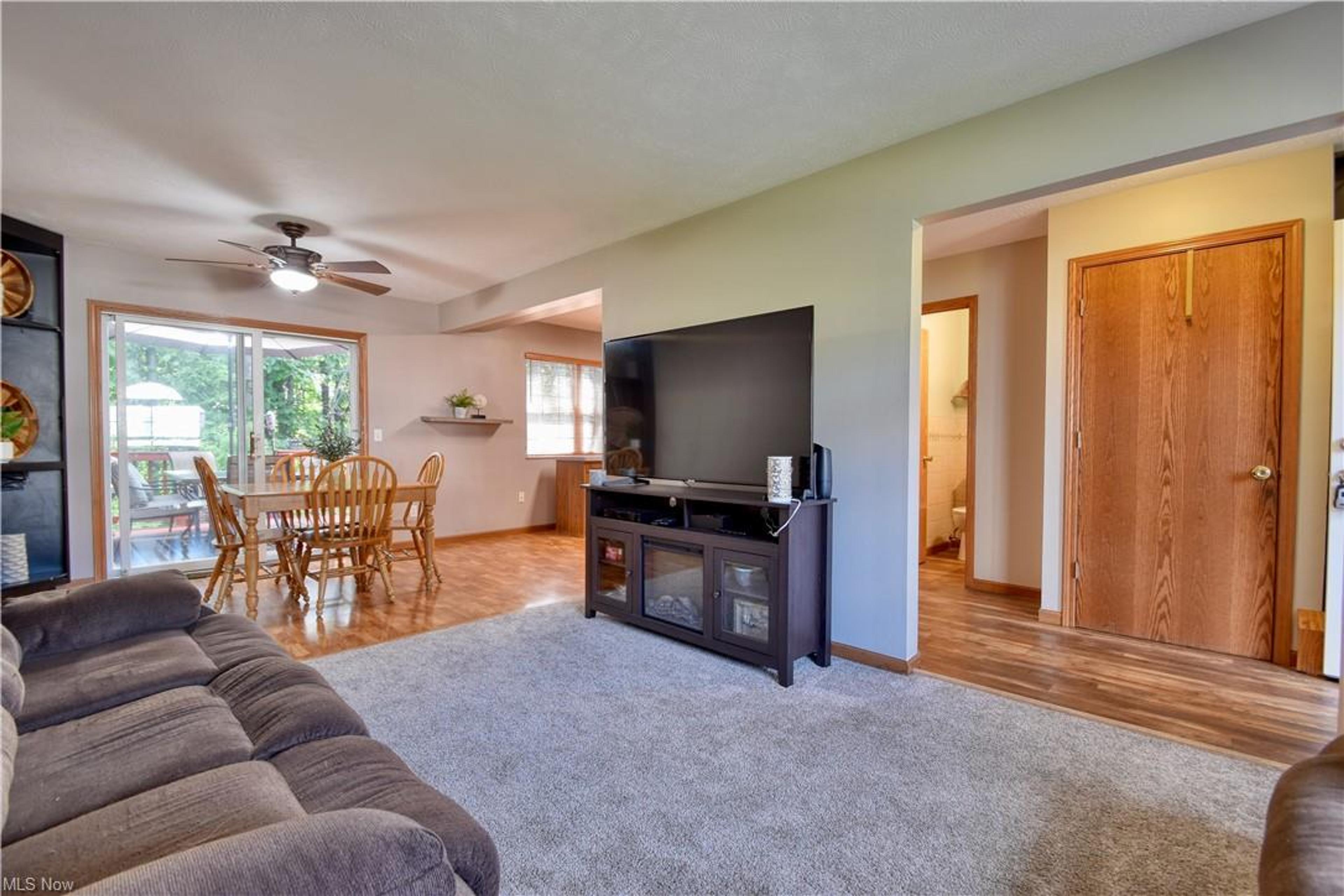 8255 Lancaster Drive #8, Mentor - photo 22