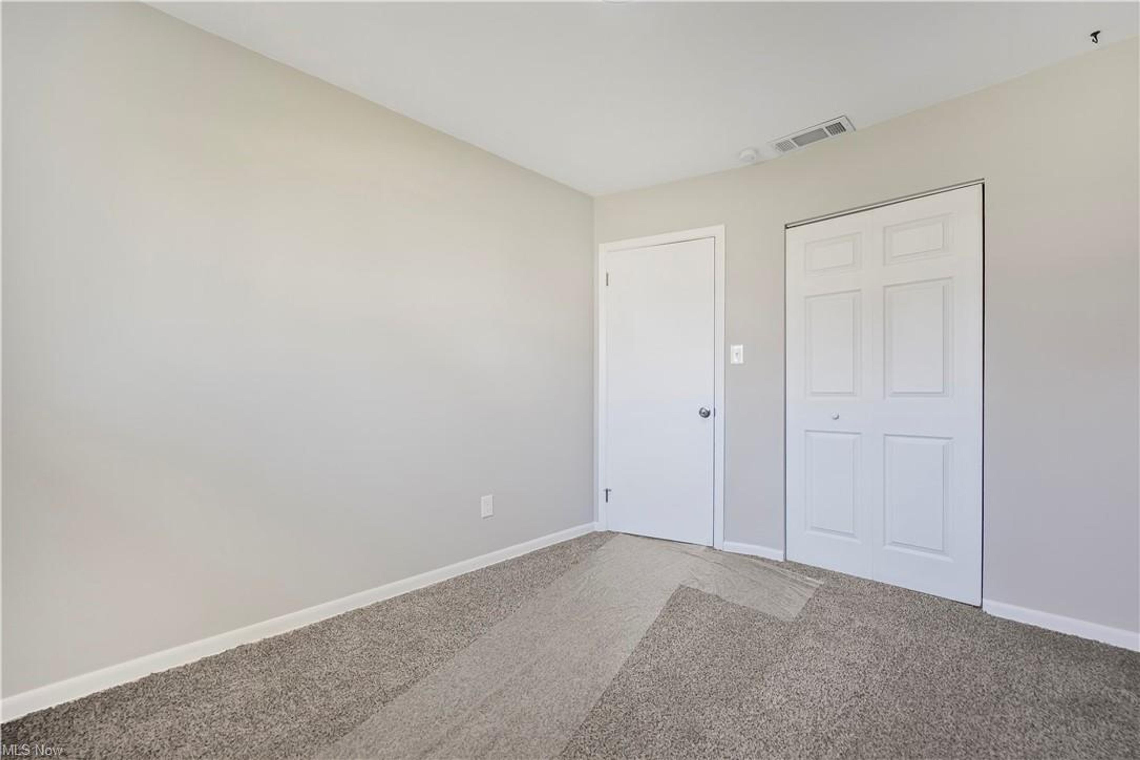 1008 Mohegan Trail, Willoughby - photo 20