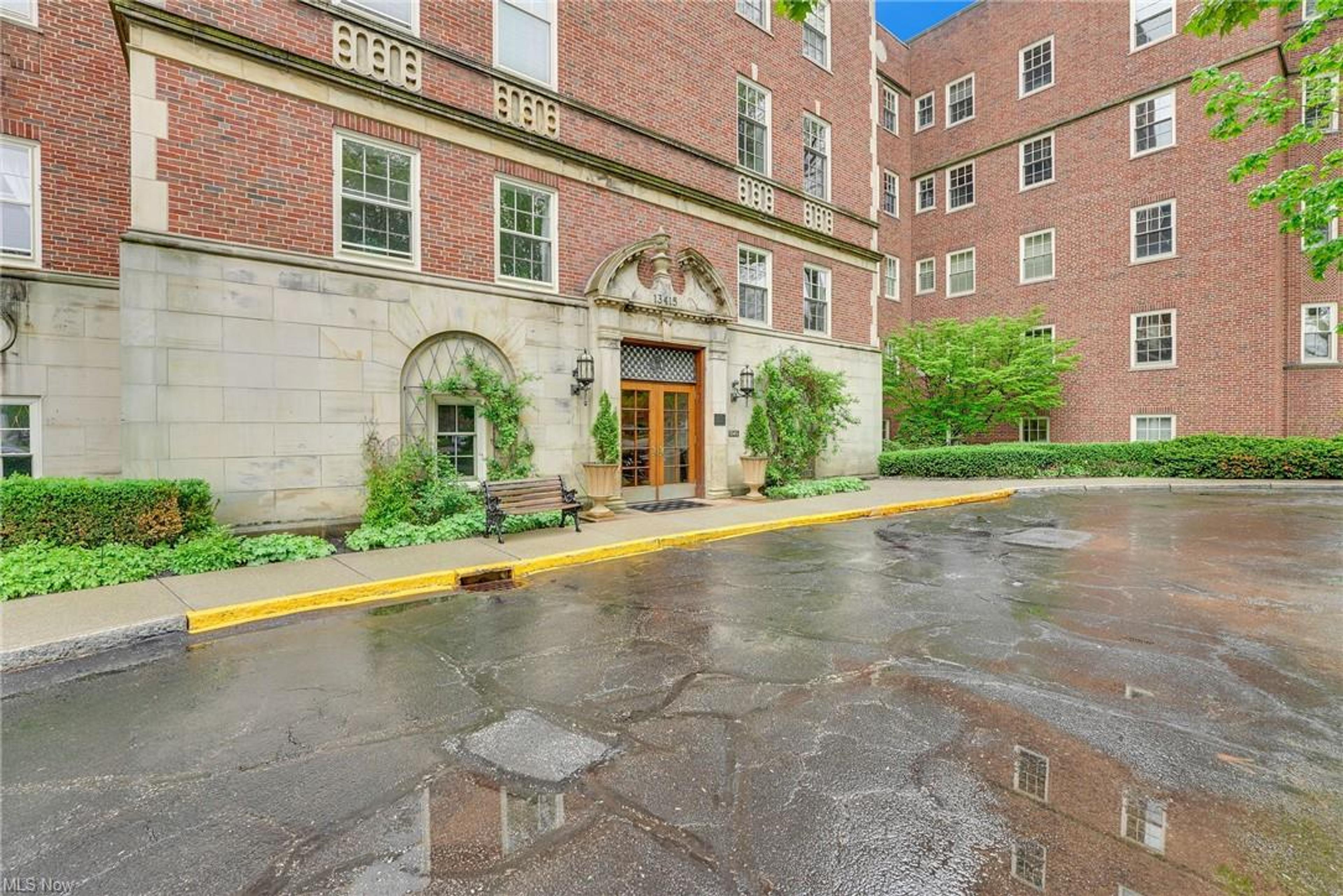 13415 Shaker Boulevard #11H4, Cleveland - photo 16