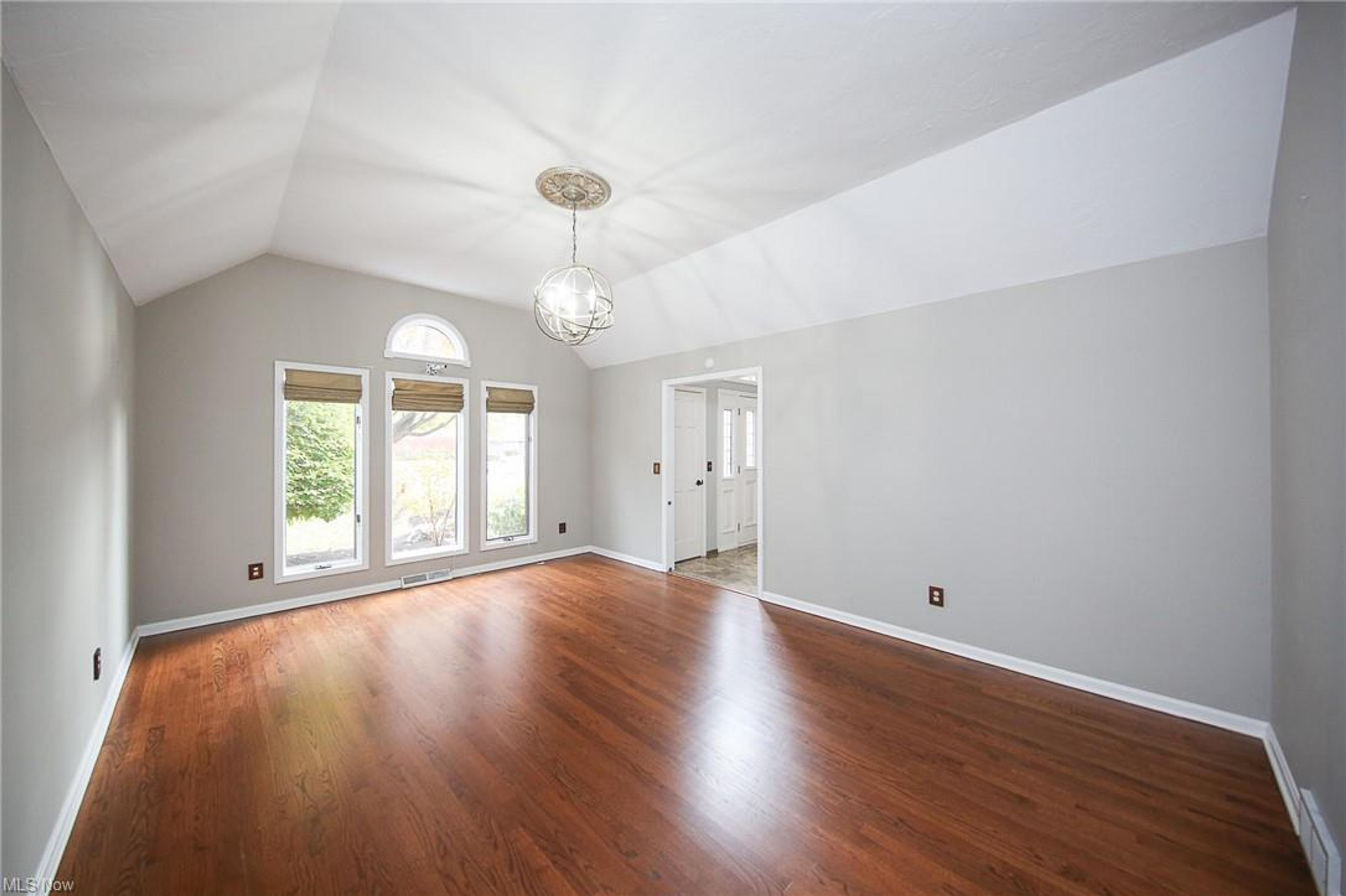 3176 Northwood Lane, Westlake - photo 3