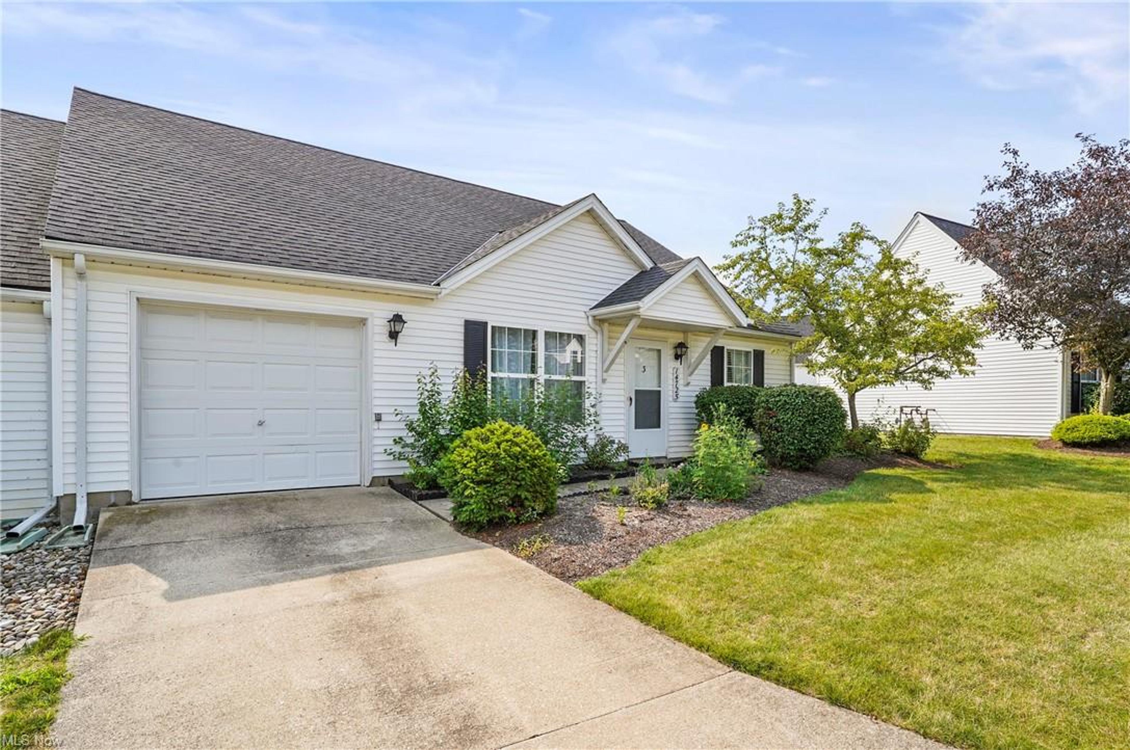 14725 Lakeview Drive, Middlefield - photo 24