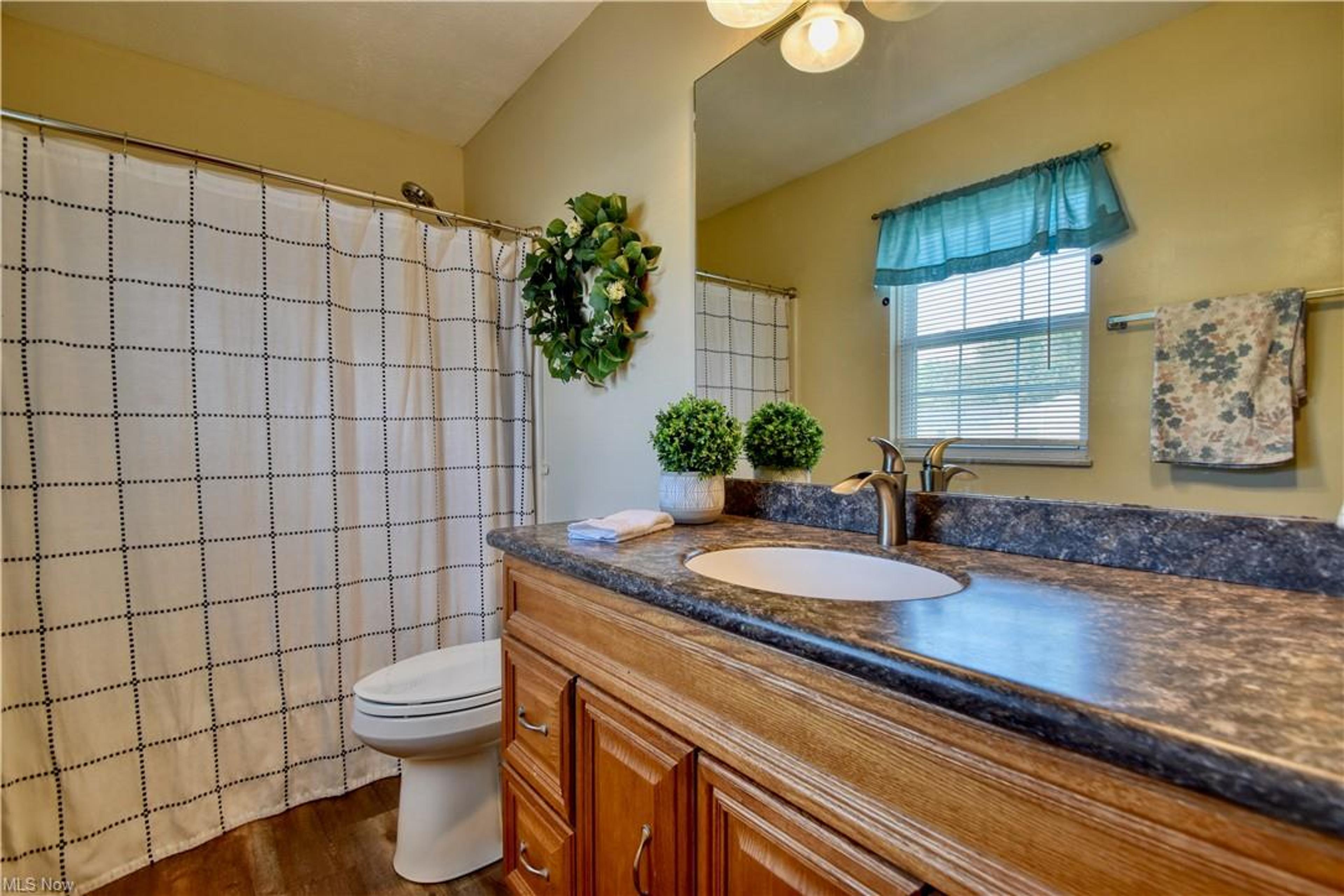 8255 Lancaster Drive #8, Mentor - photo 18