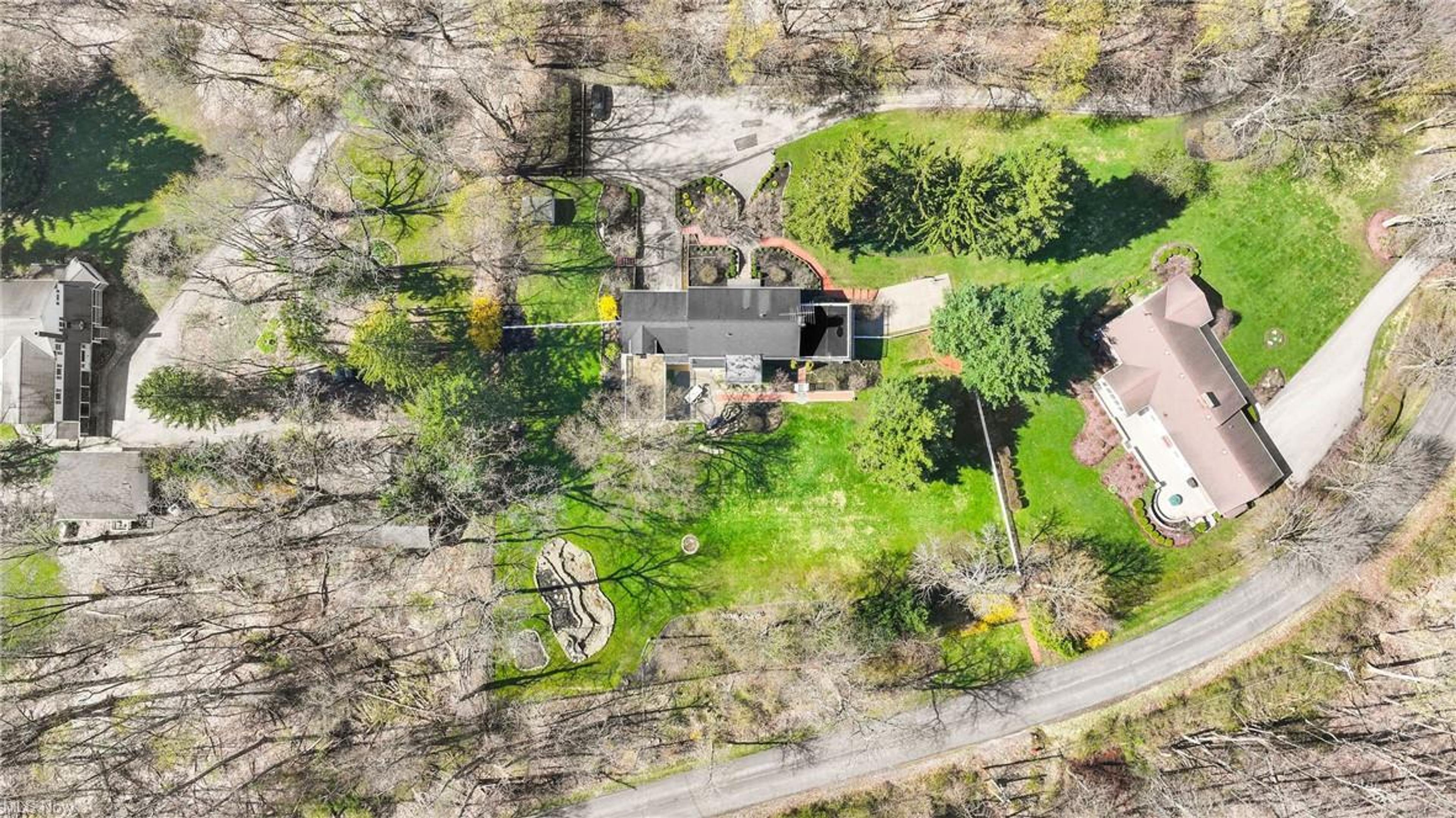 644 Riverside Drive, Painesville Twp - photo 35