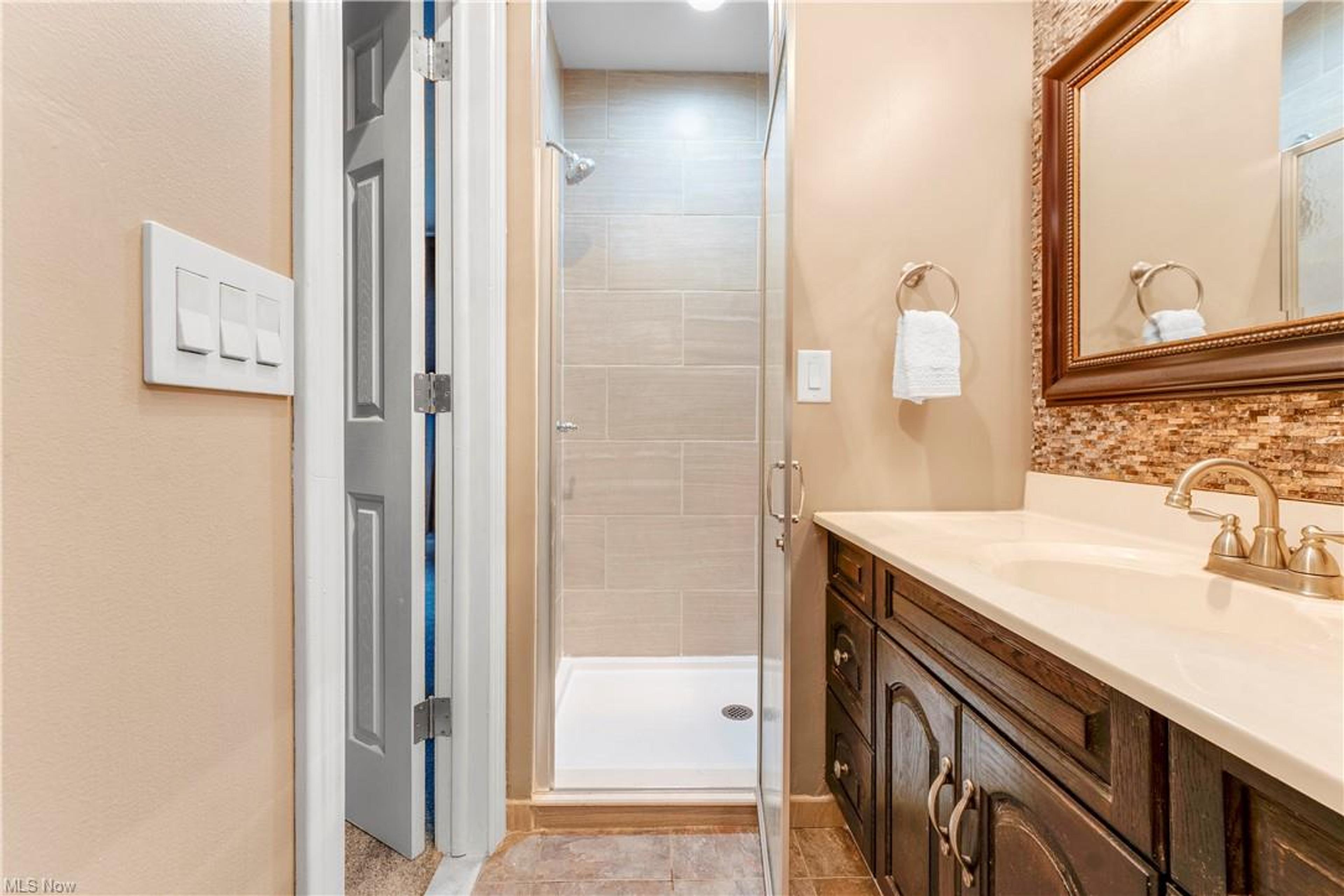 9556 Tamarin Court, Mentor - photo 20