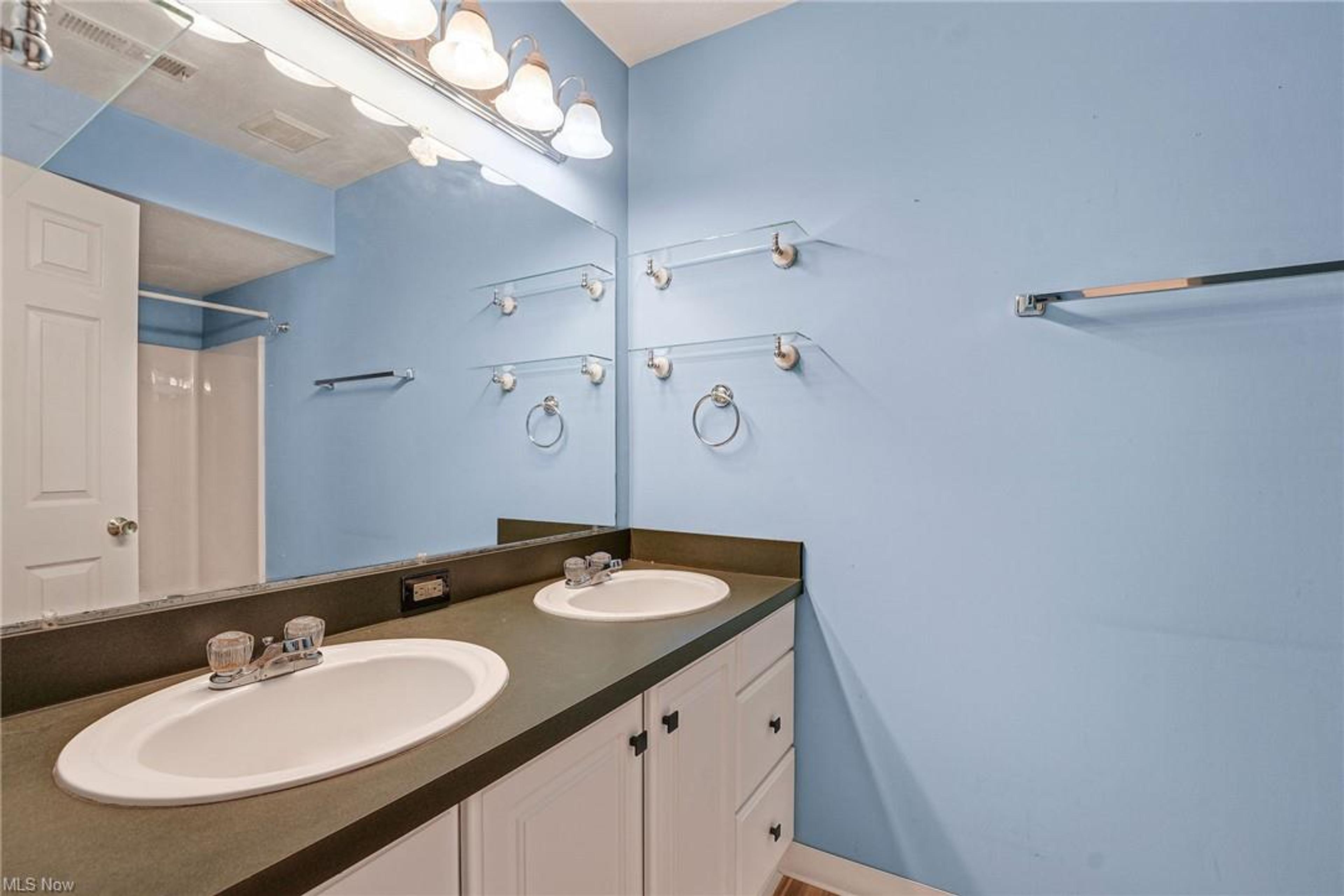 11253 Hampton Bay Lane, Concord - photo 13