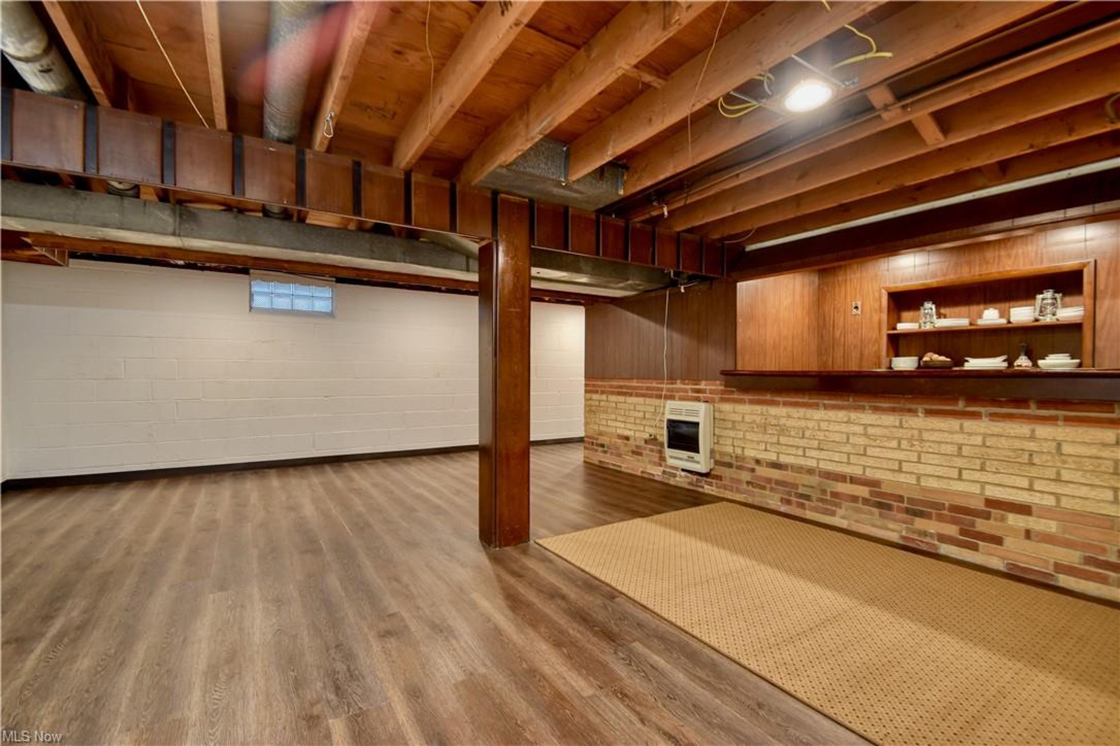 32868 Barbara Drive, Eastlake - photo 3