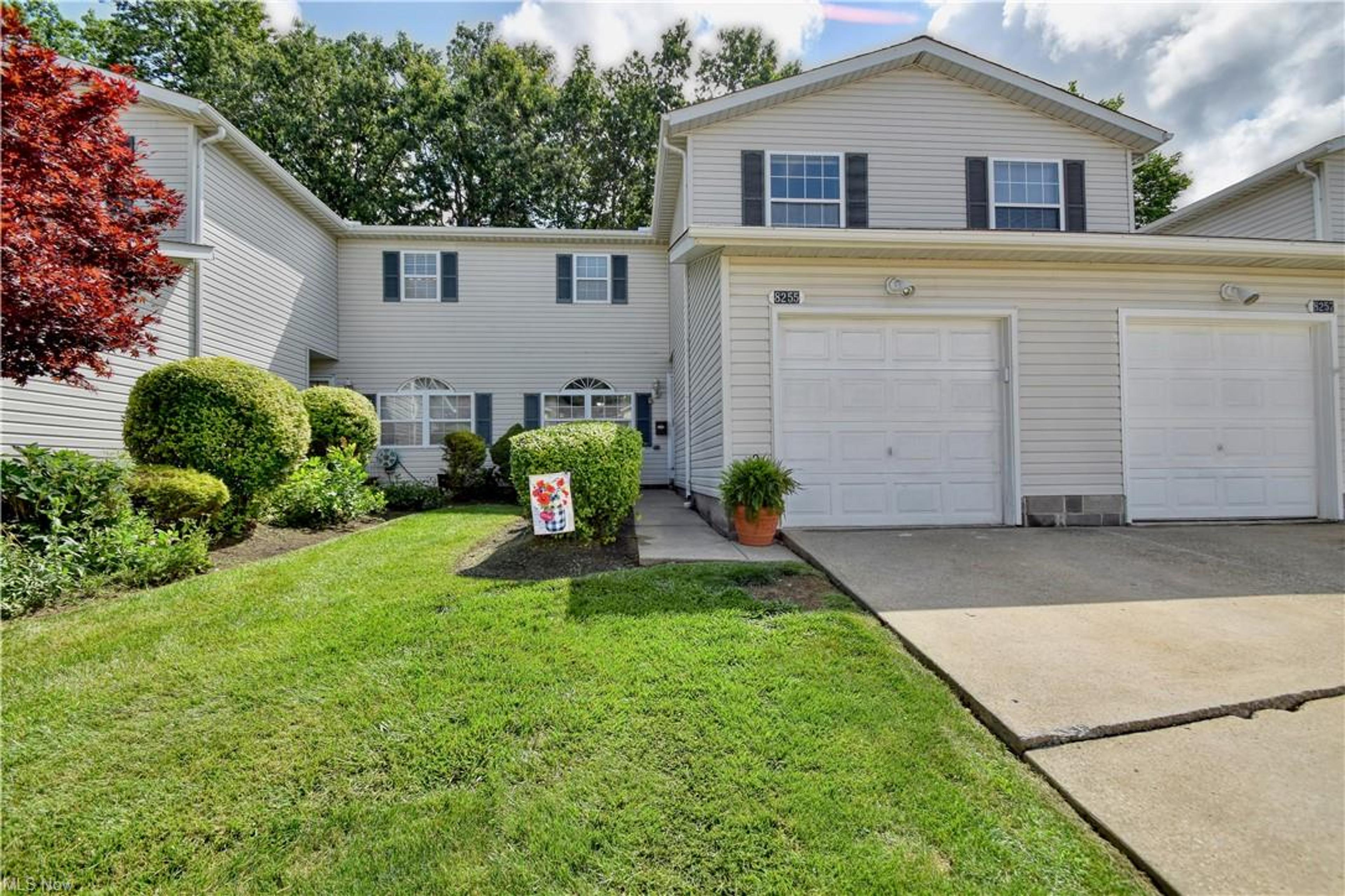 8255 Lancaster Drive #8, Mentor - photo 1