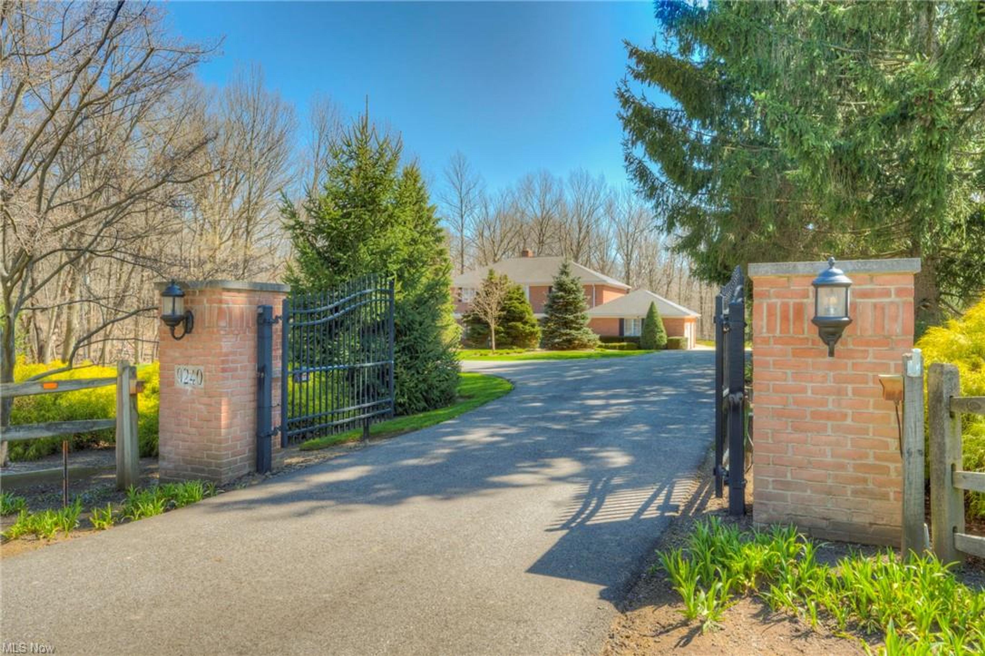9240 Little Mountain Road, Kirtland Hills - photo 23