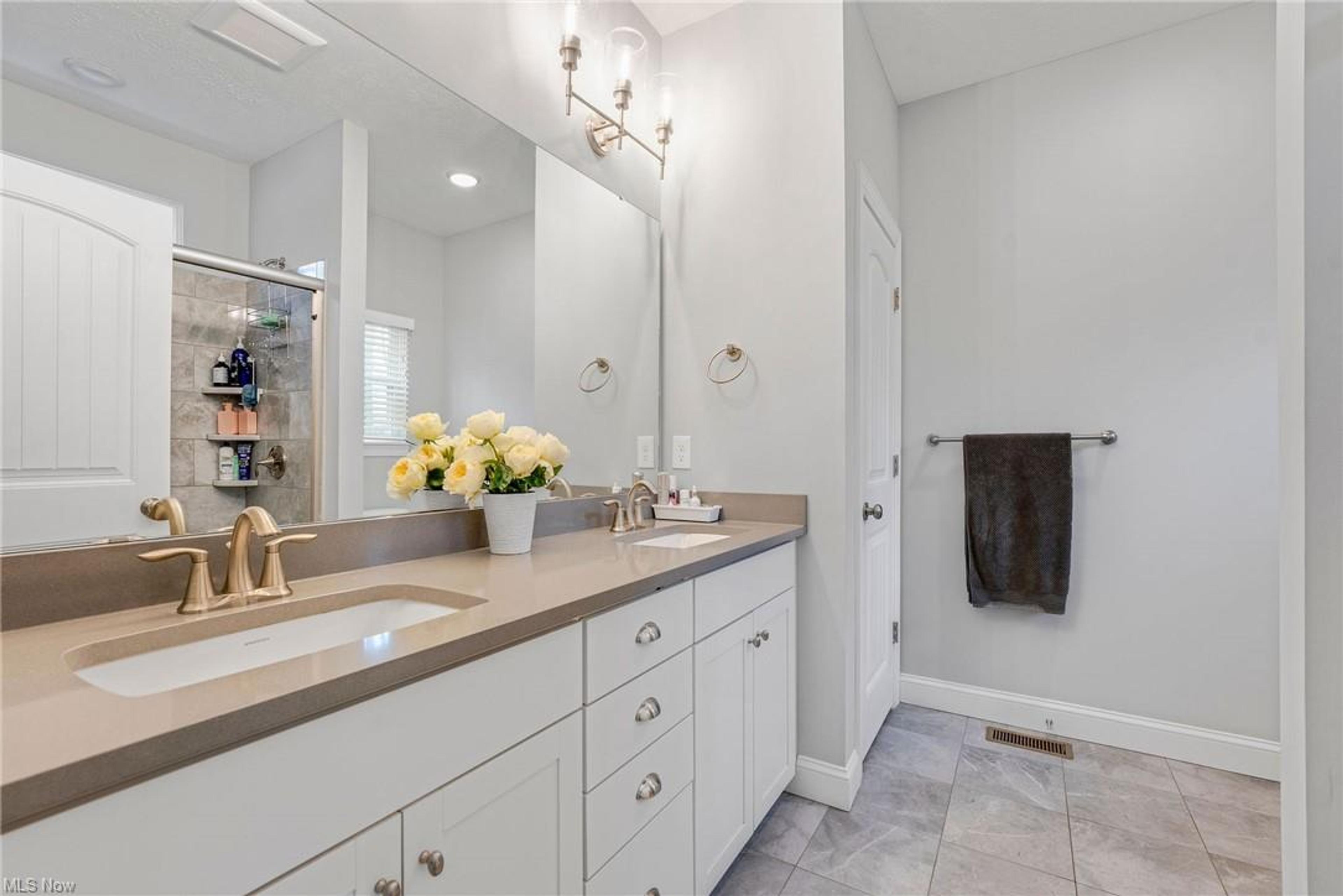 8609 Baker Avenue, Mentor - photo 24