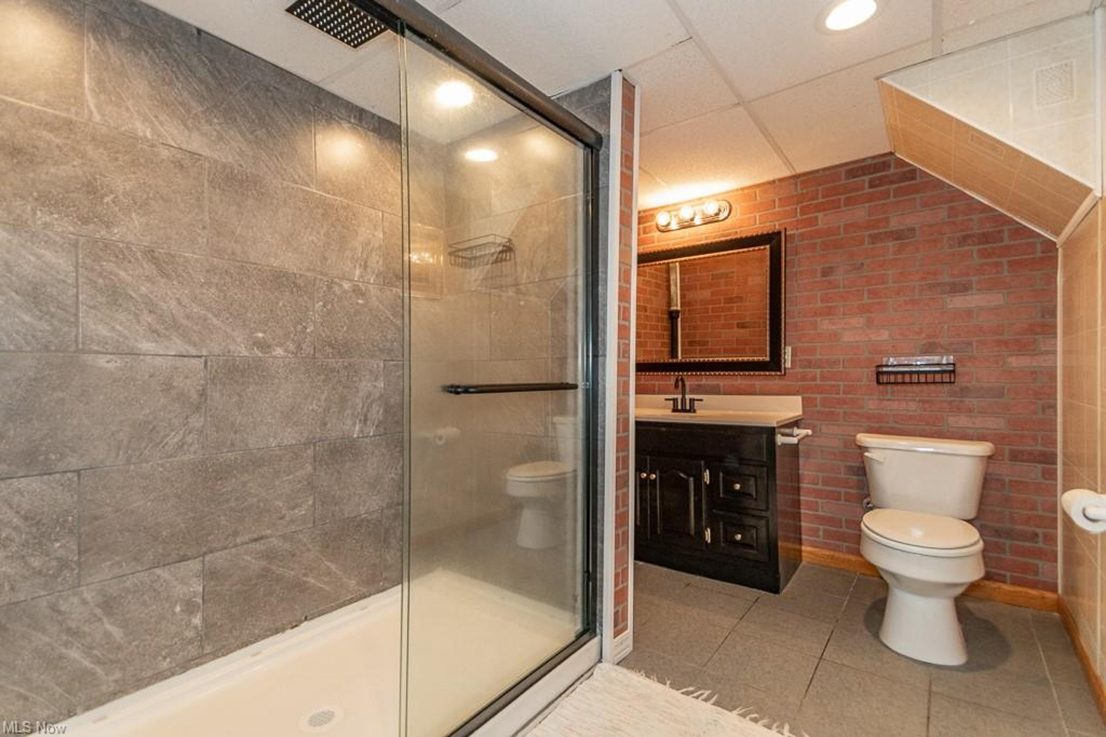 3828 E 365th Street, Willoughby - photo 22