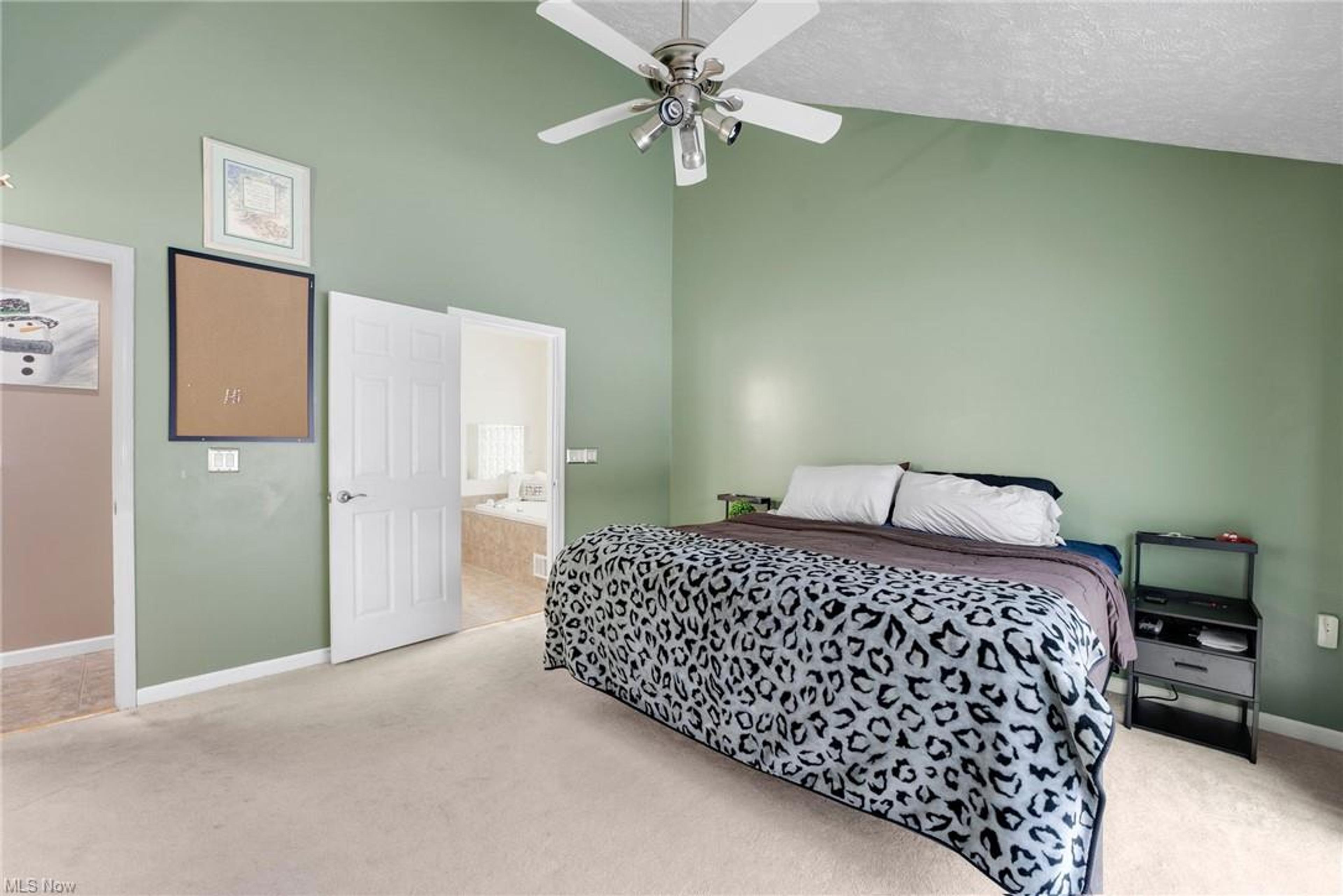 200 Bates Road, Madison - photo 29