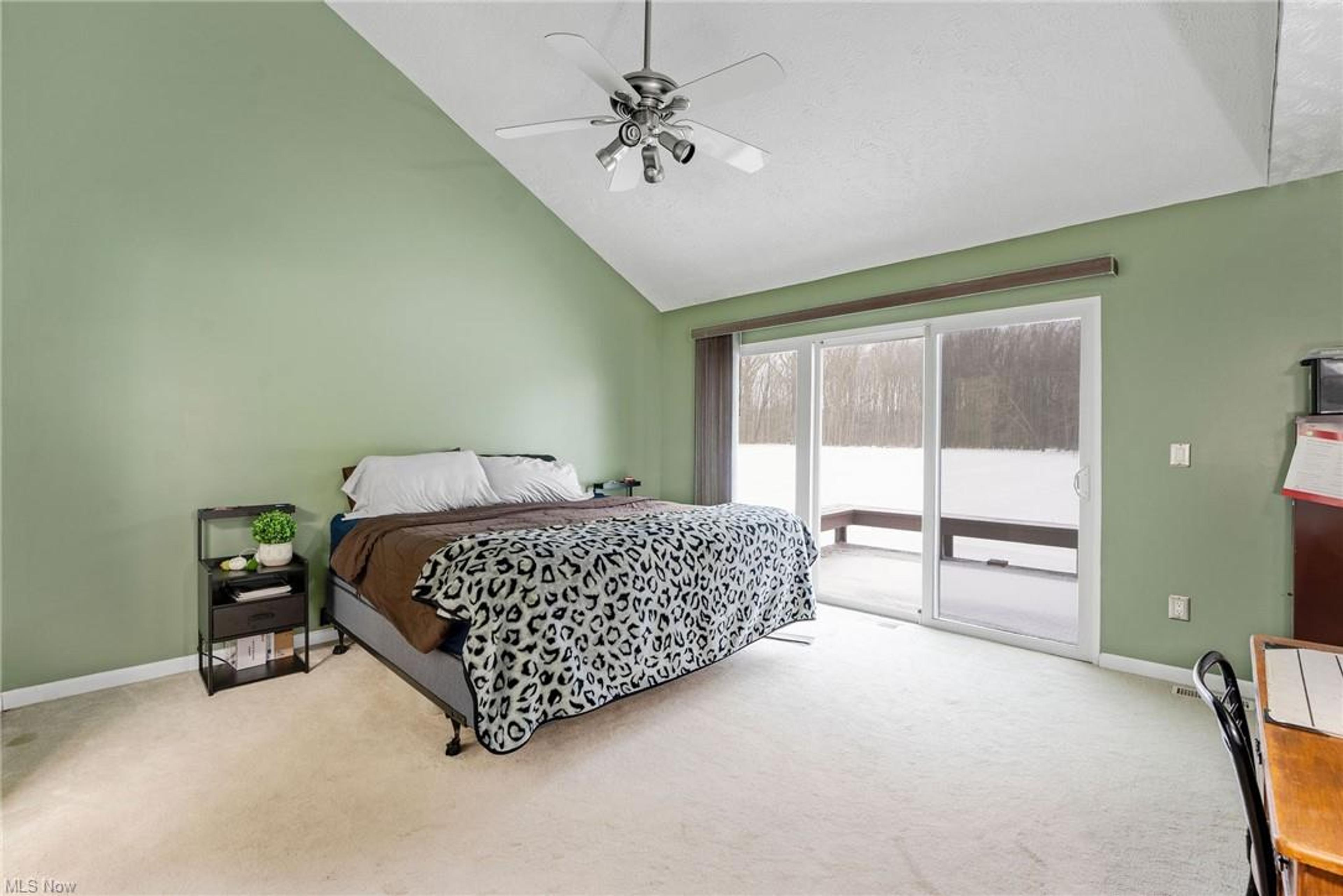 200 Bates Road, Madison - photo 11