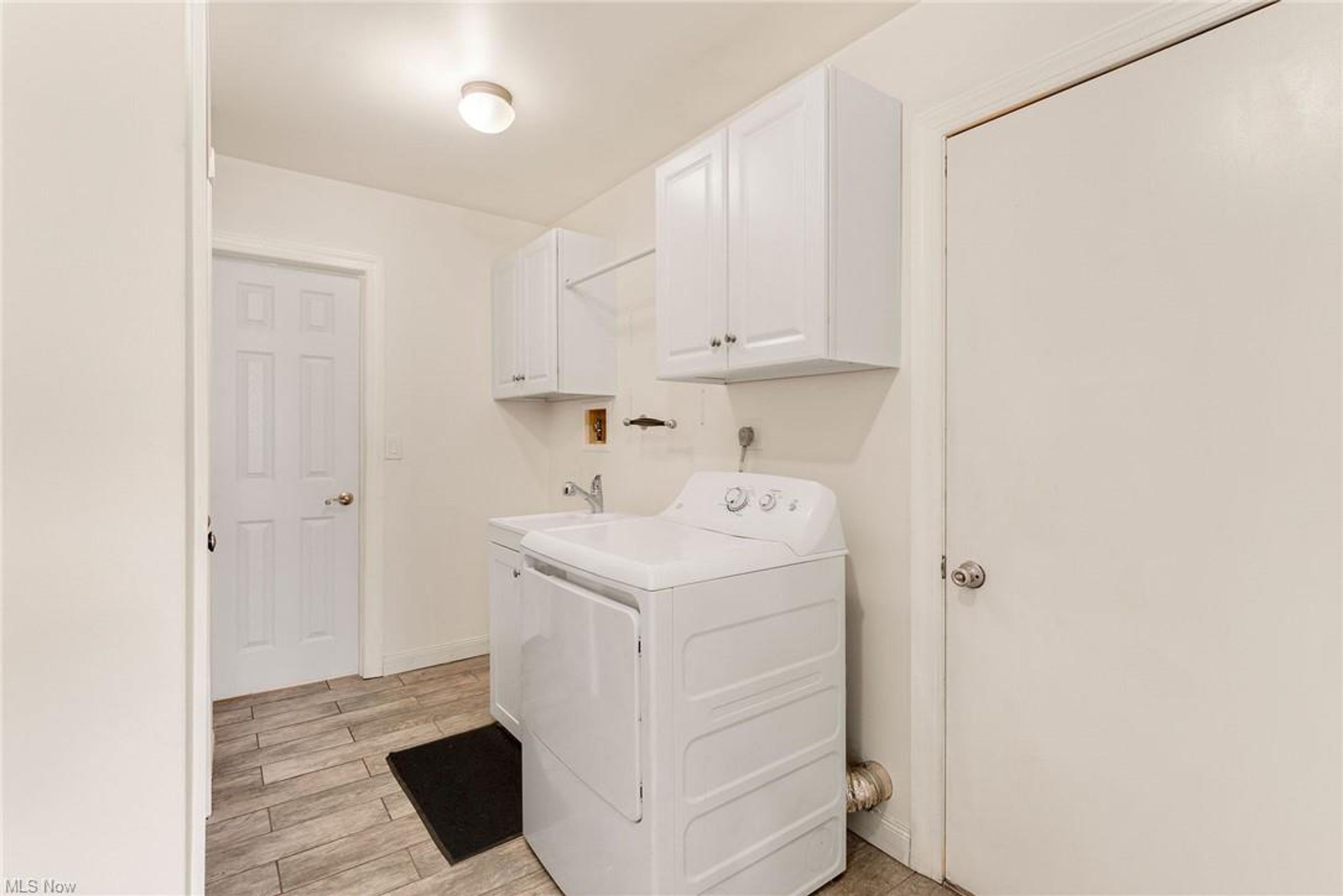 9556 Tamarin Court, Mentor - photo 24
