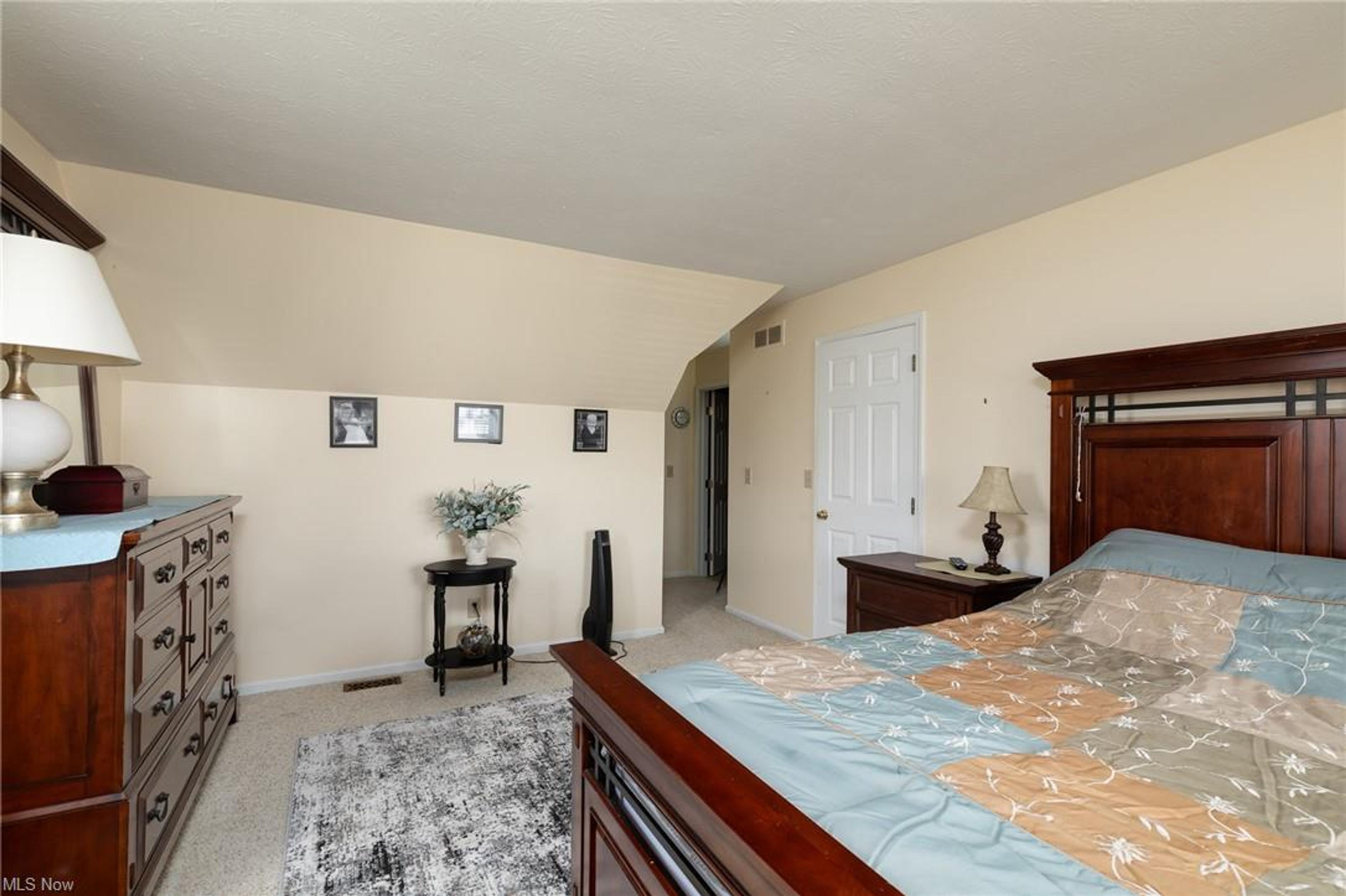 7660 Andrea Drive, Mentor - photo 16
