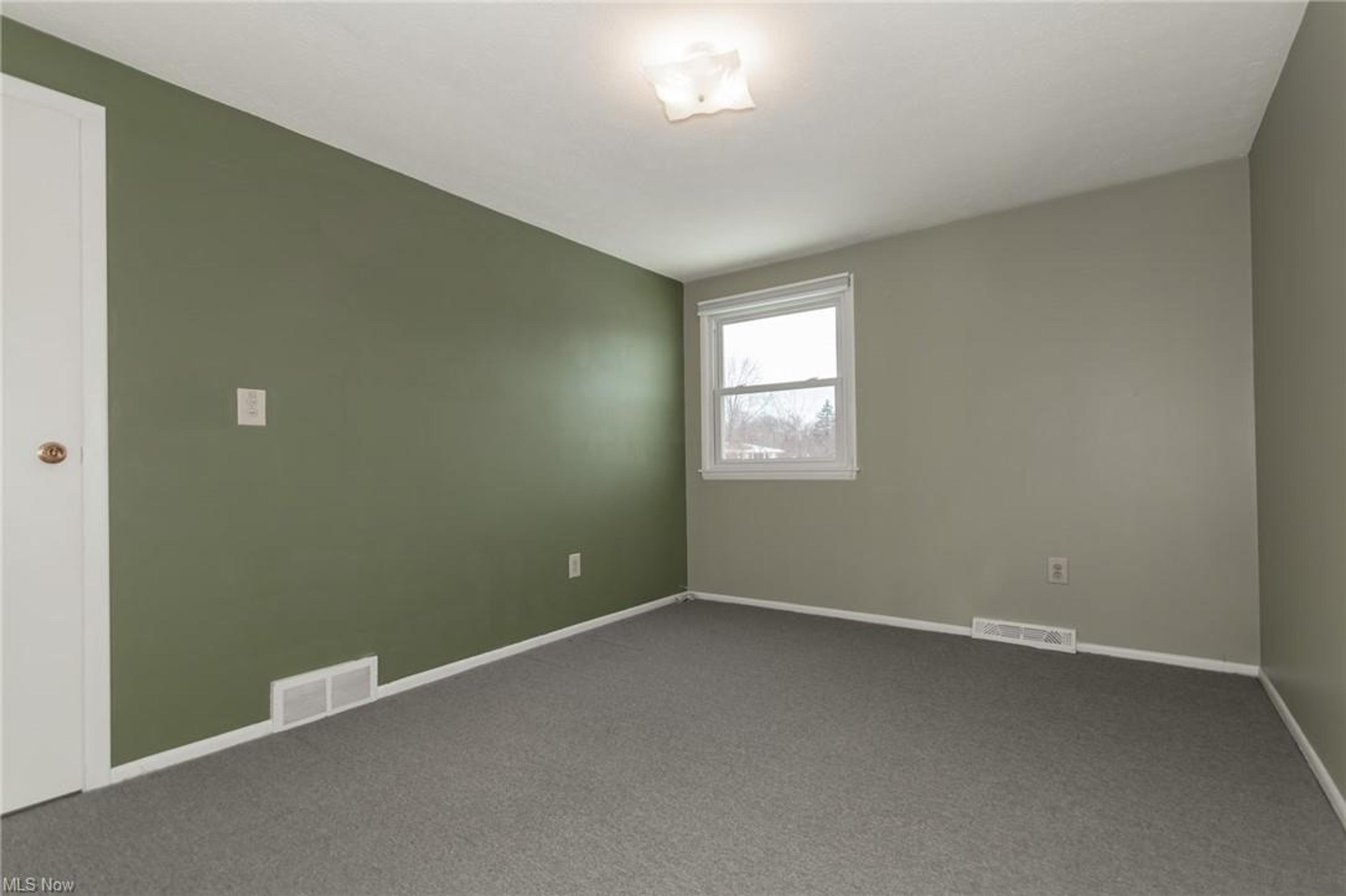 7626 Buchanan Court, Mentor - photo 8