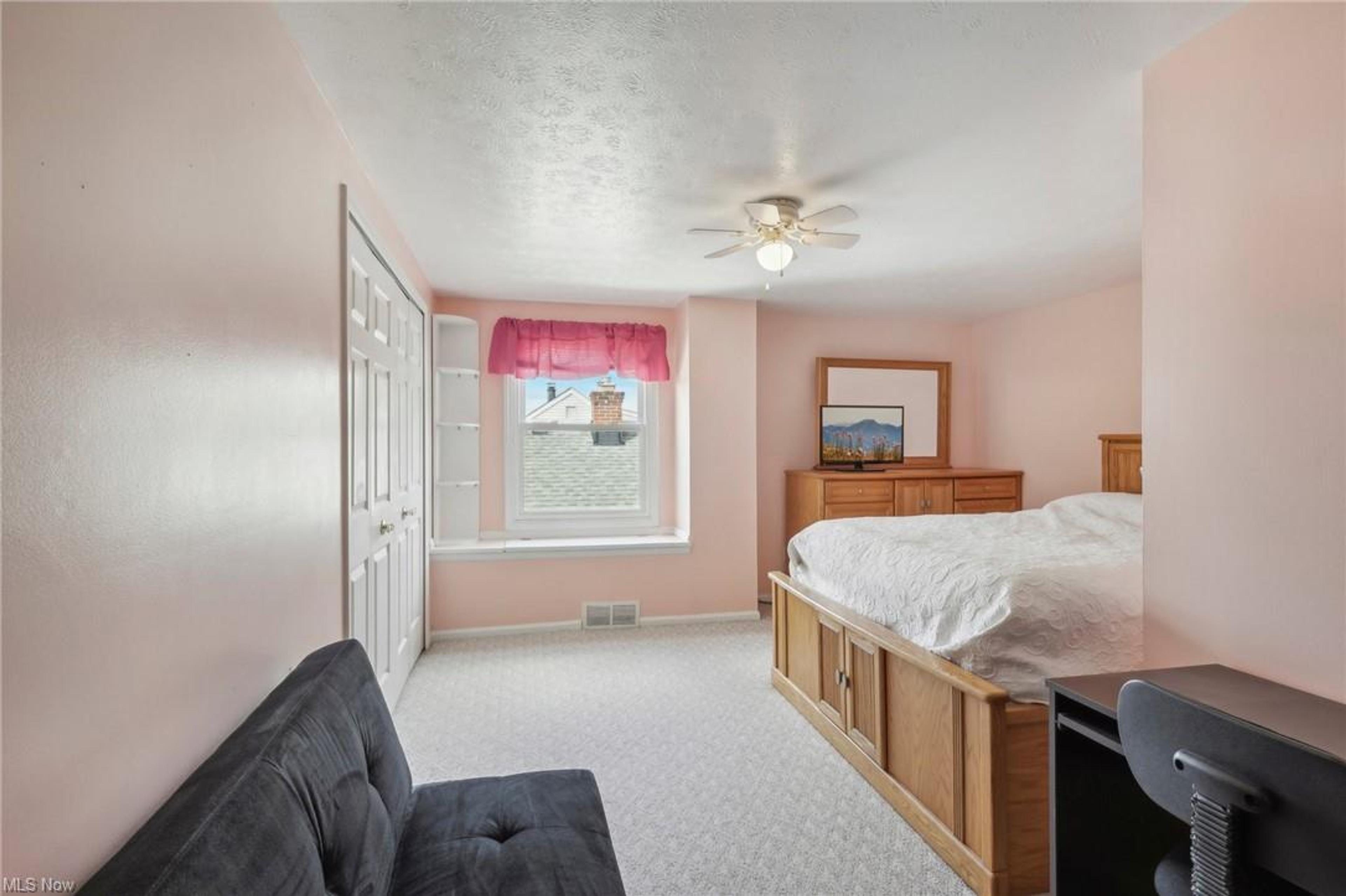 800 Orchardview Avenue, Seven Hills - photo 15