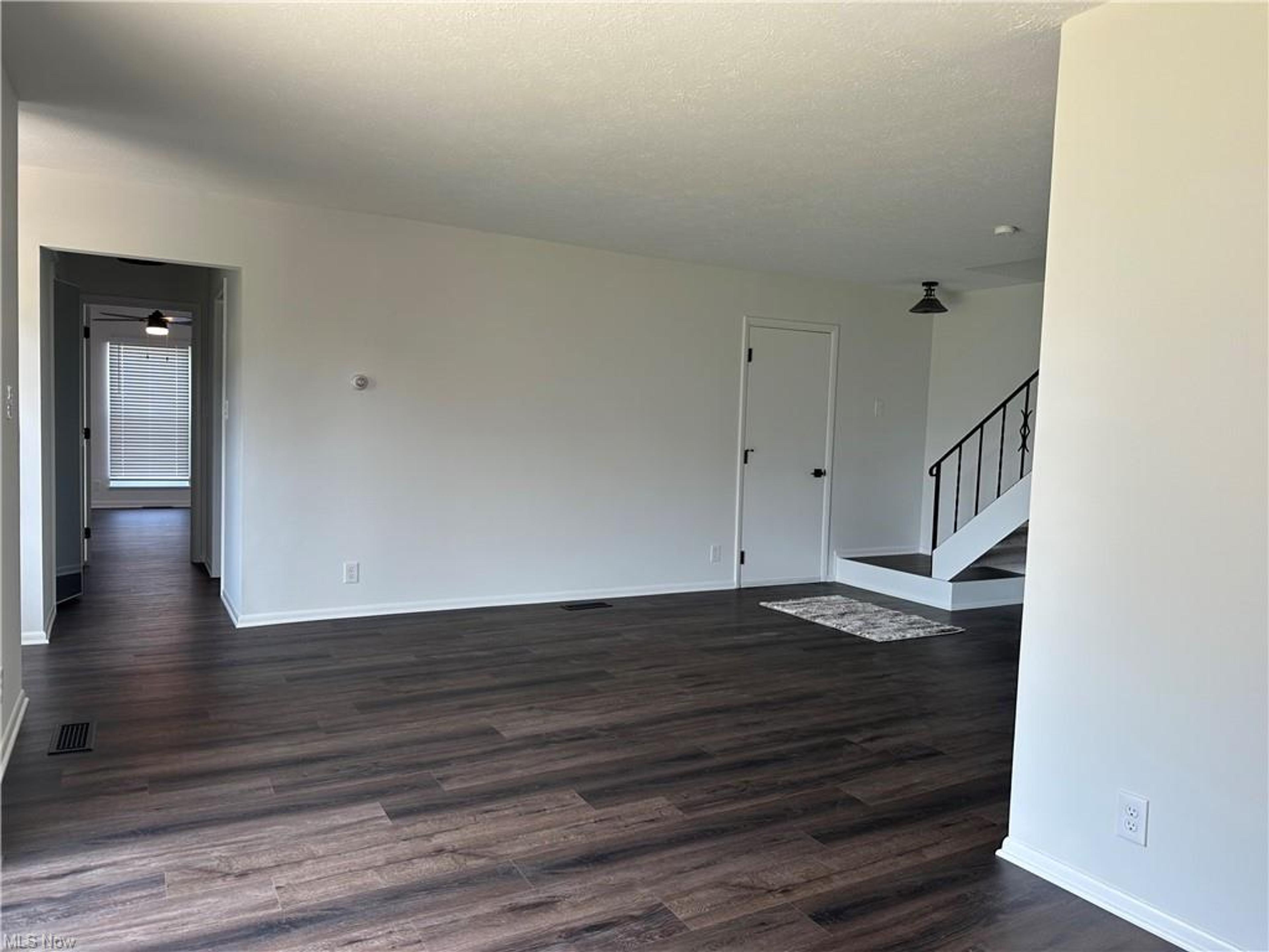 6854 Beacon Drive #67-C, Mentor - photo 2