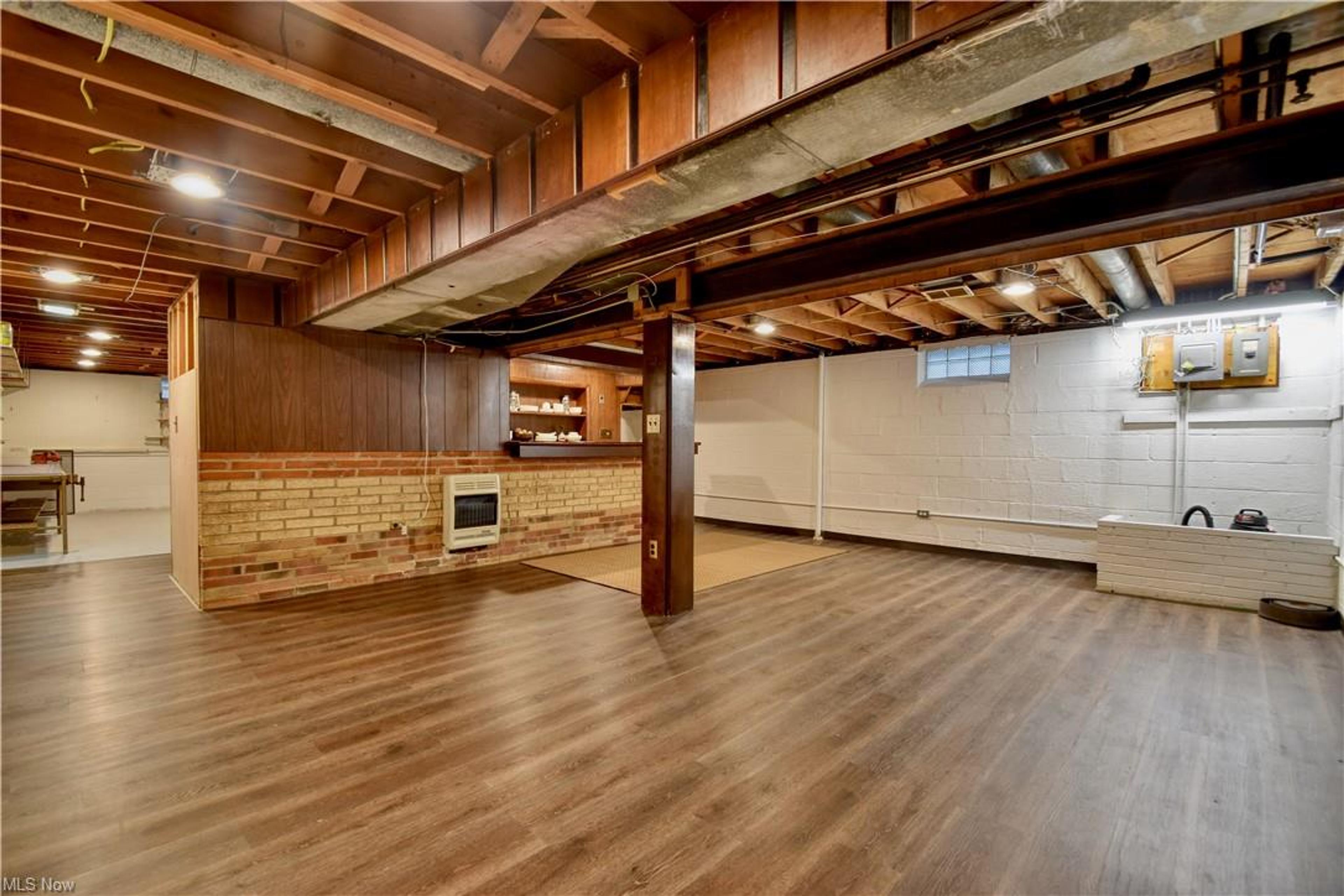 32868 Barbara Drive, Eastlake - photo 4