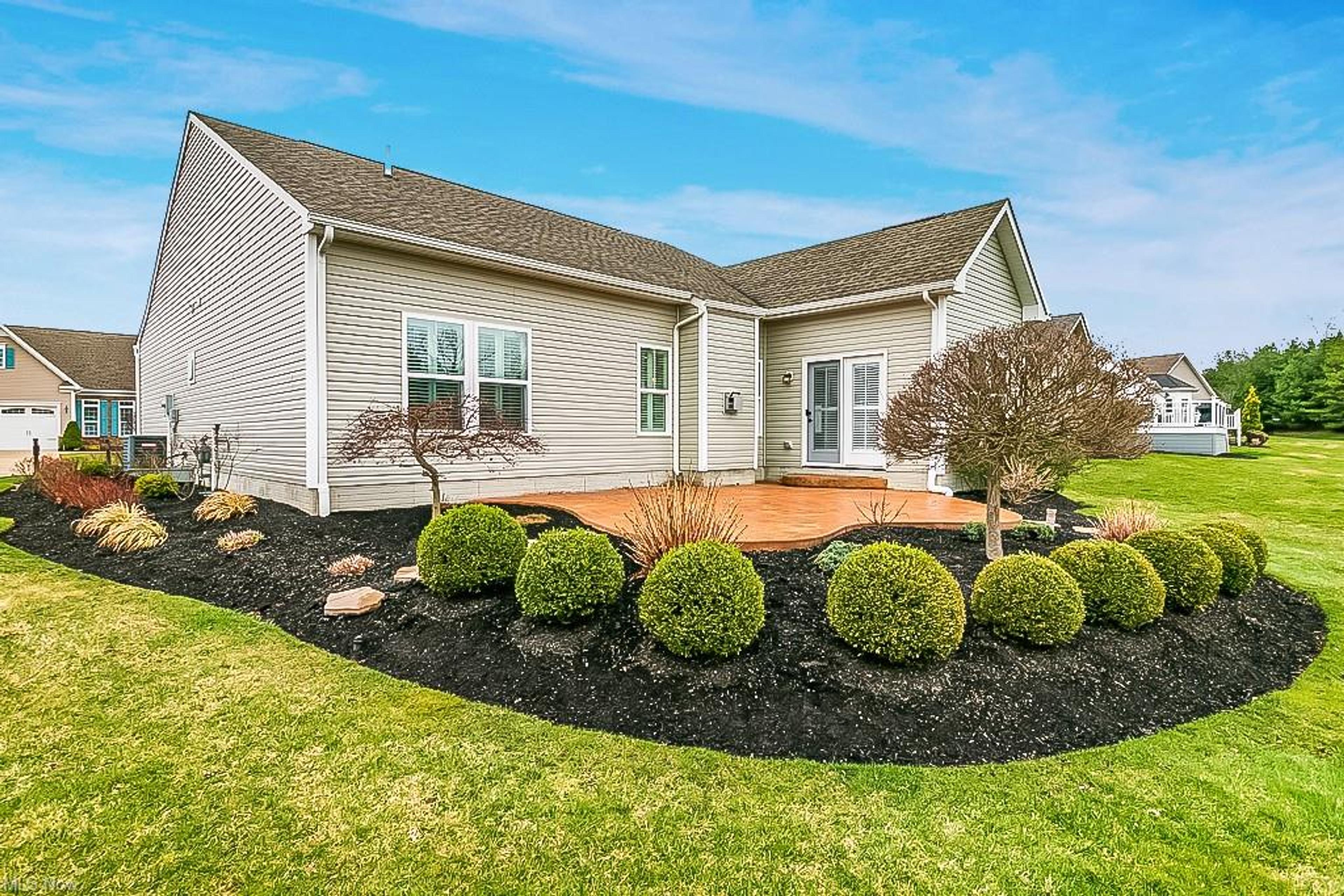 8693 Prairie Grass Lane, Mentor - photo 29