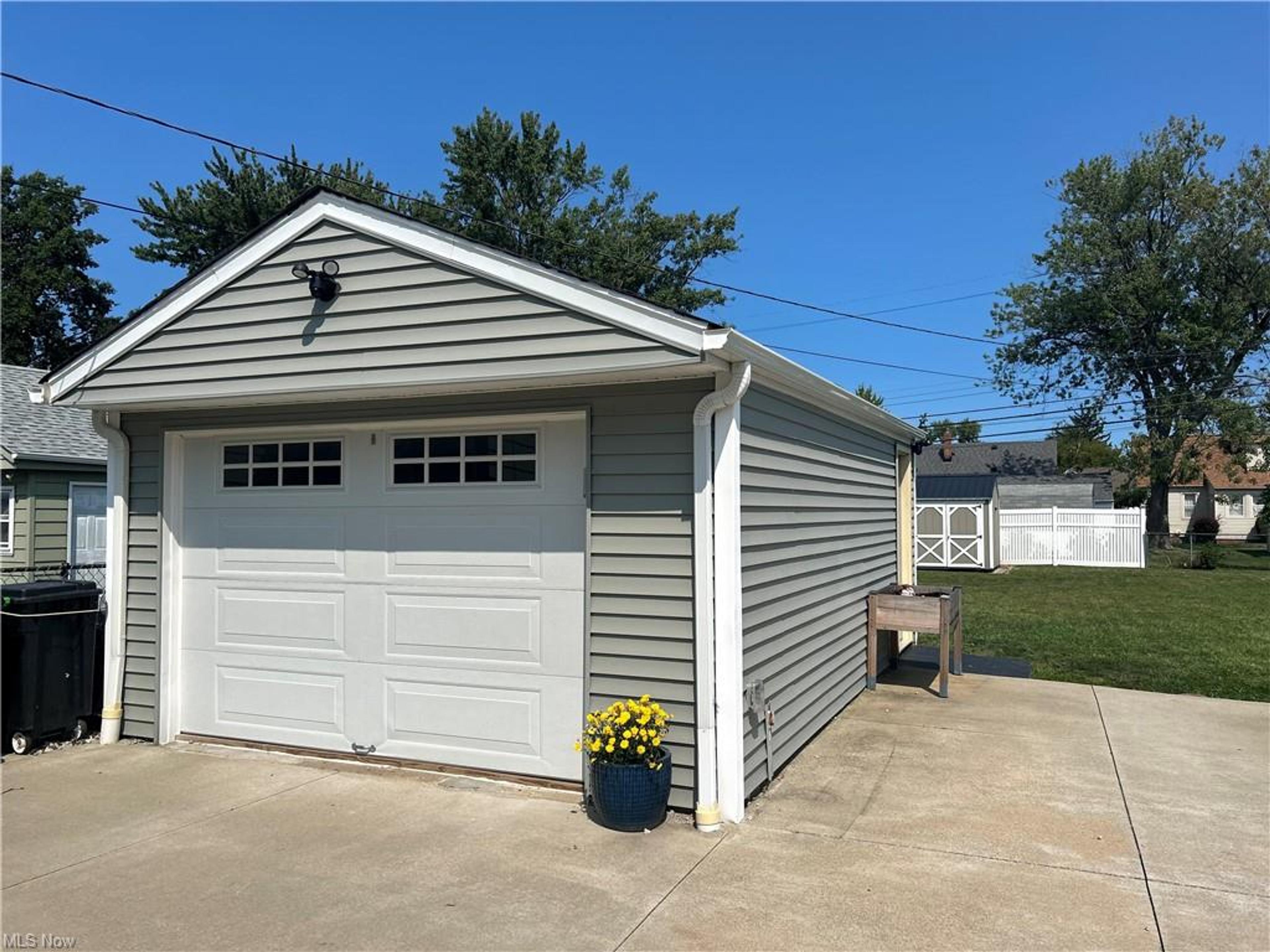 353 E 305th Street, Willowick - photo 10