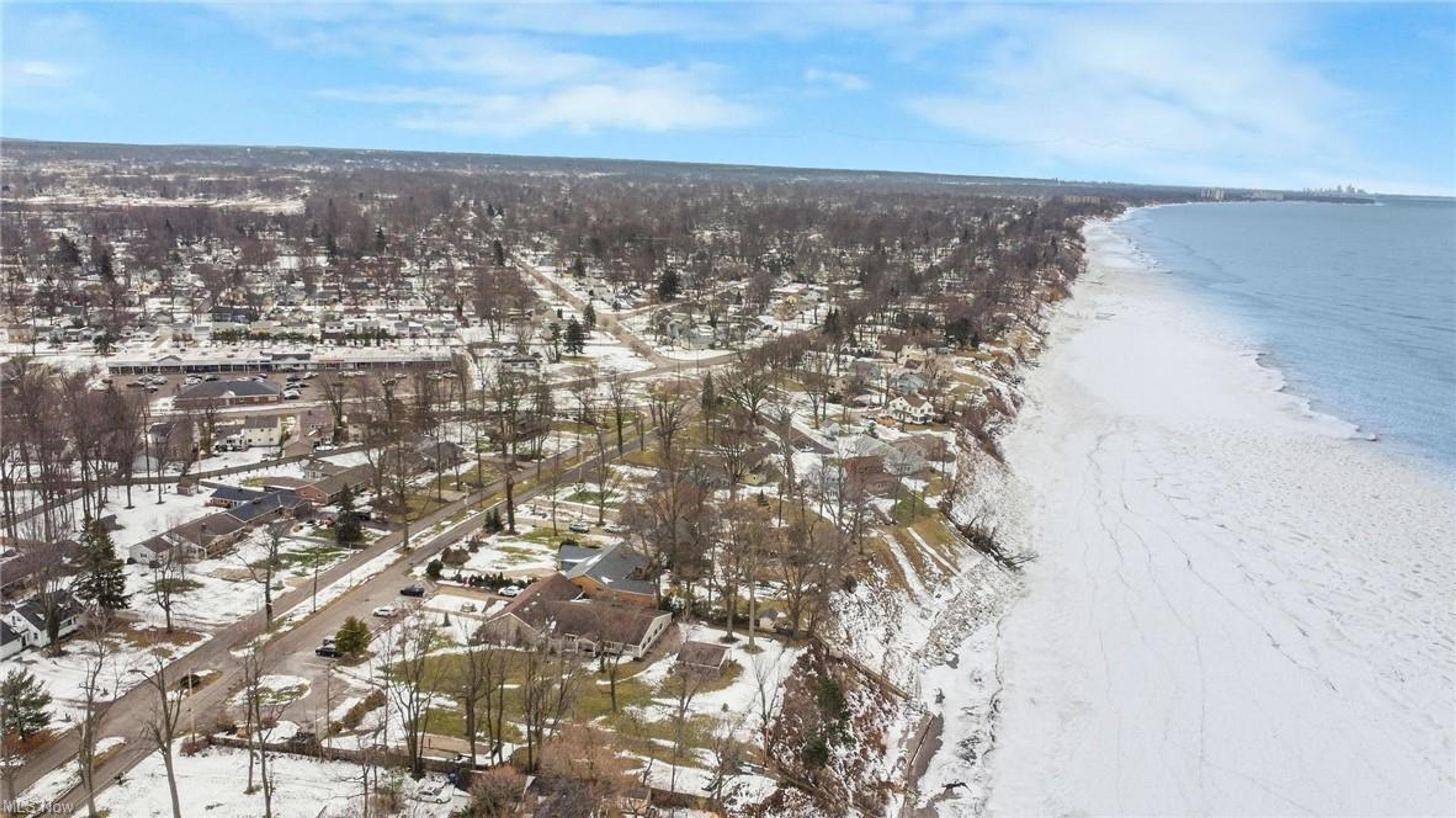 1 E Shore Boulevard, Timberlake - photo 38