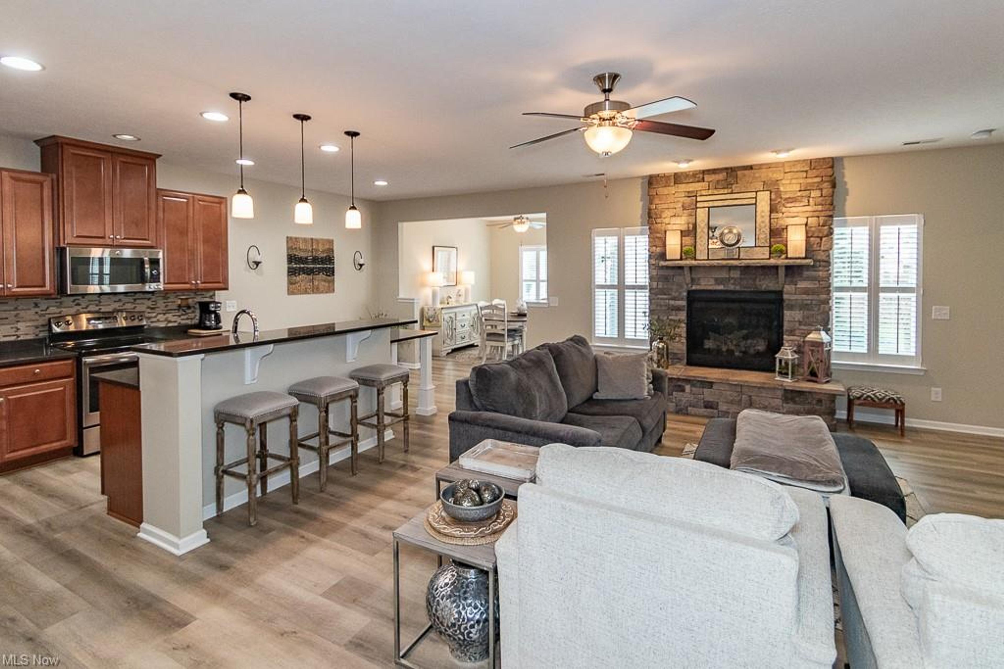 8693 Prairie Grass Lane, Mentor - photo 26