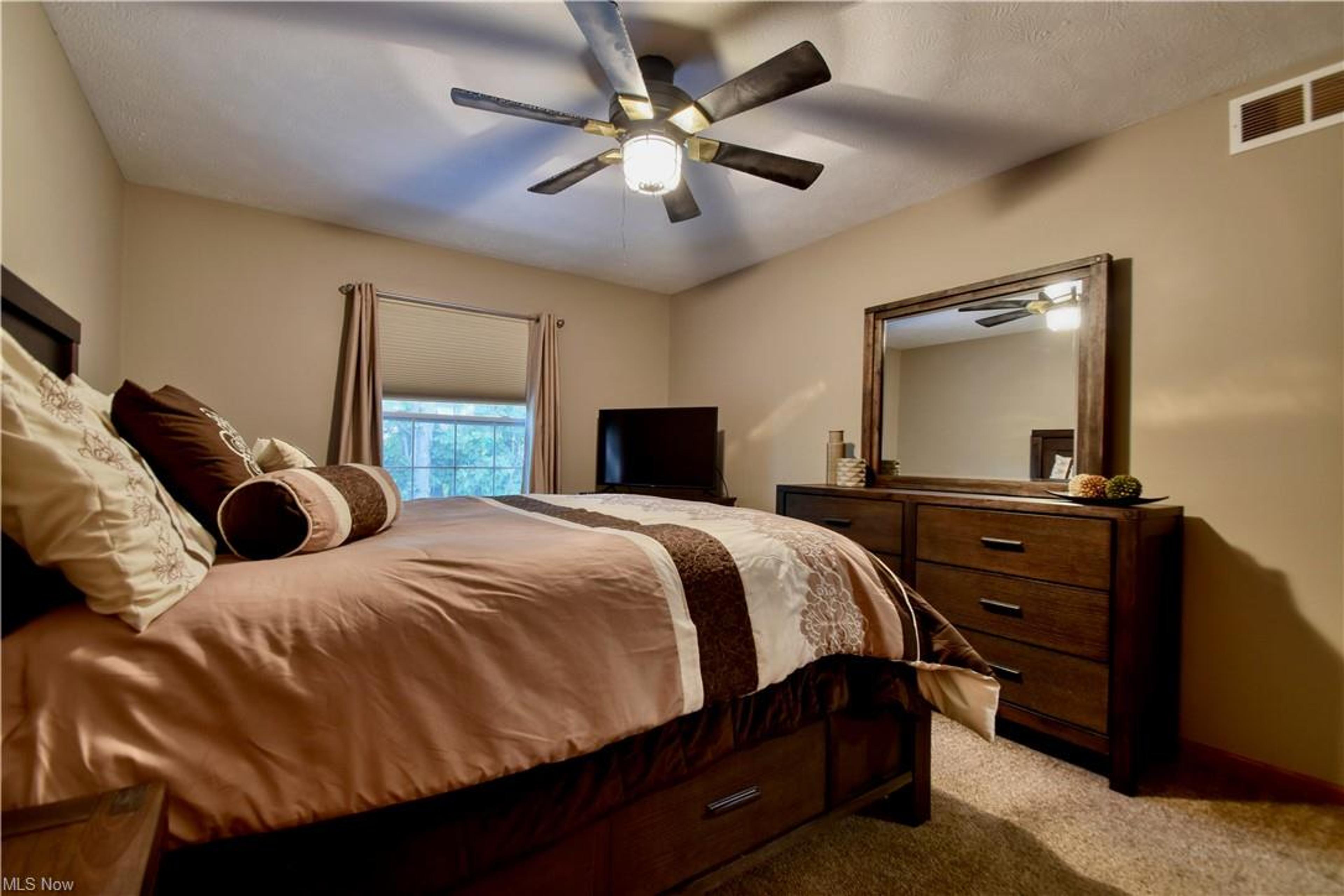 8255 Lancaster Drive #8, Mentor - photo 13