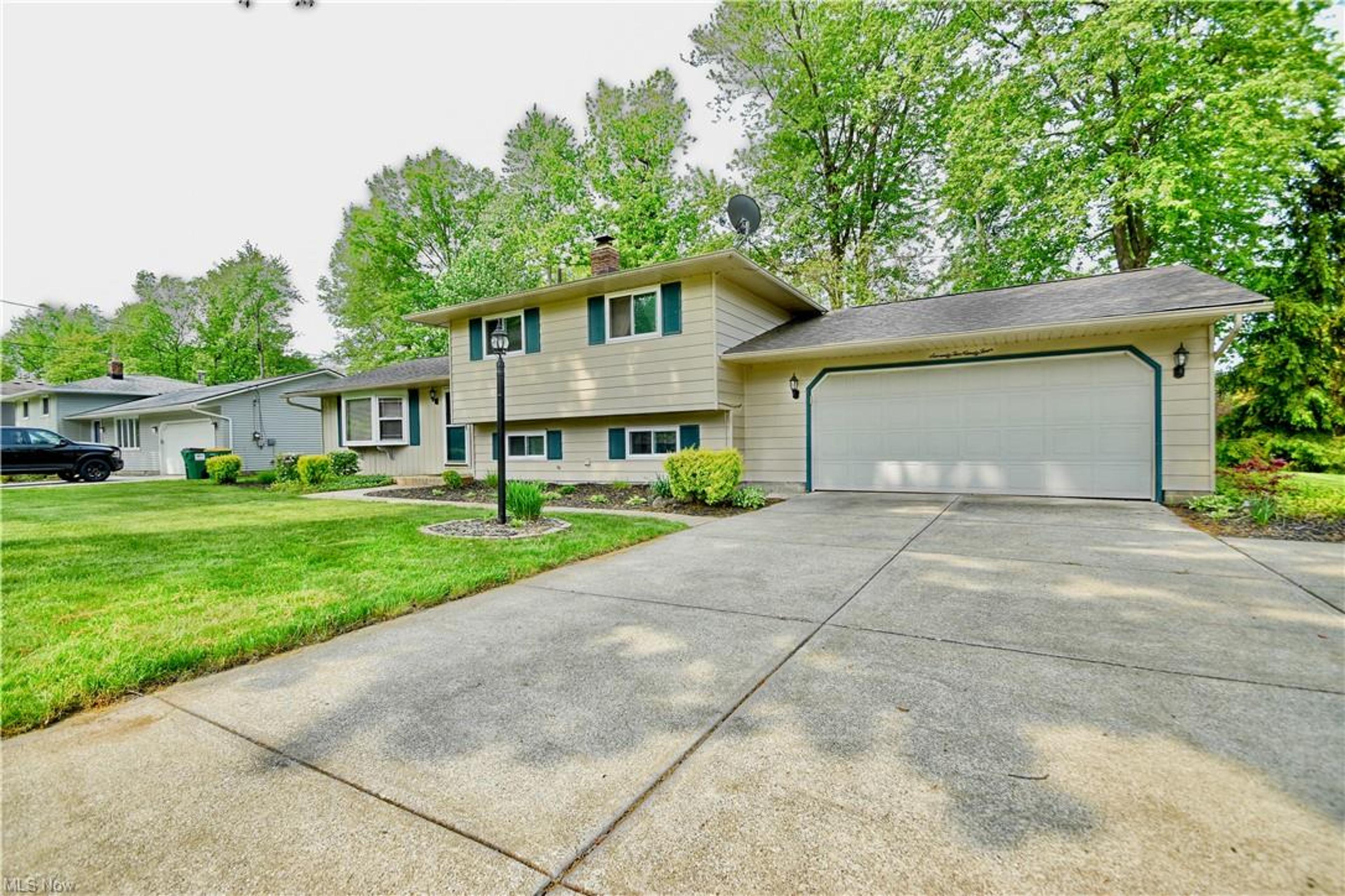 7294 Connie Drive, Mentor - photo 5
