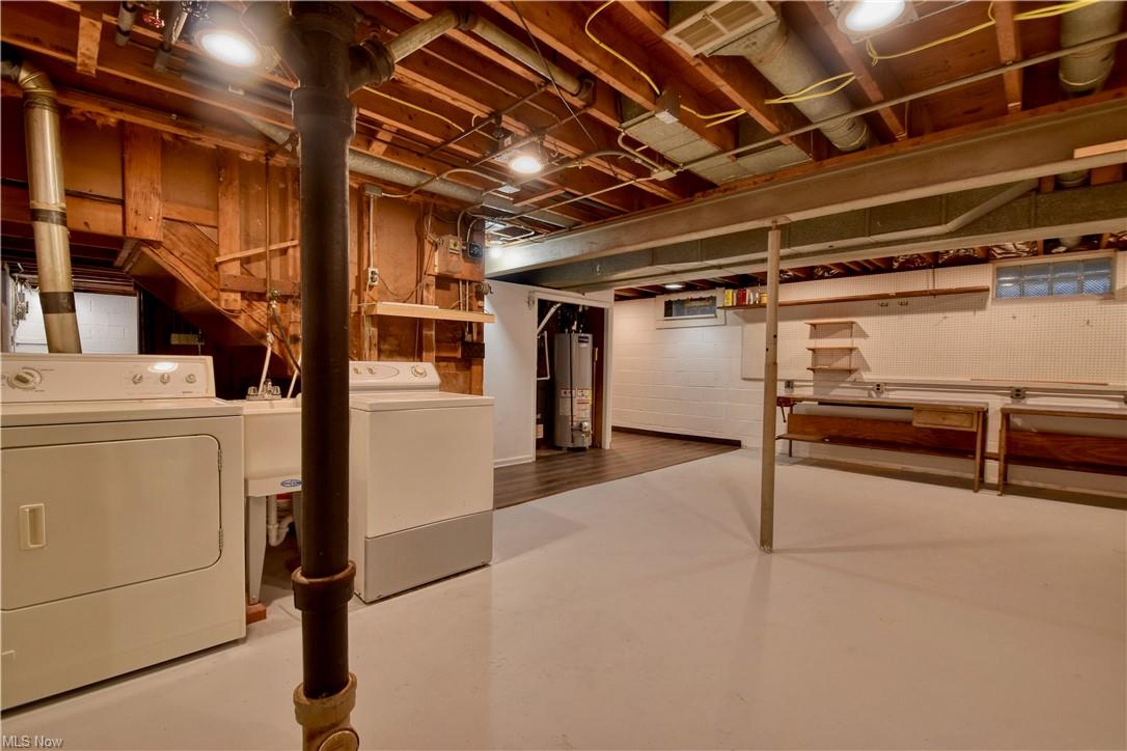 32868 Barbara Drive, Eastlake - photo 31