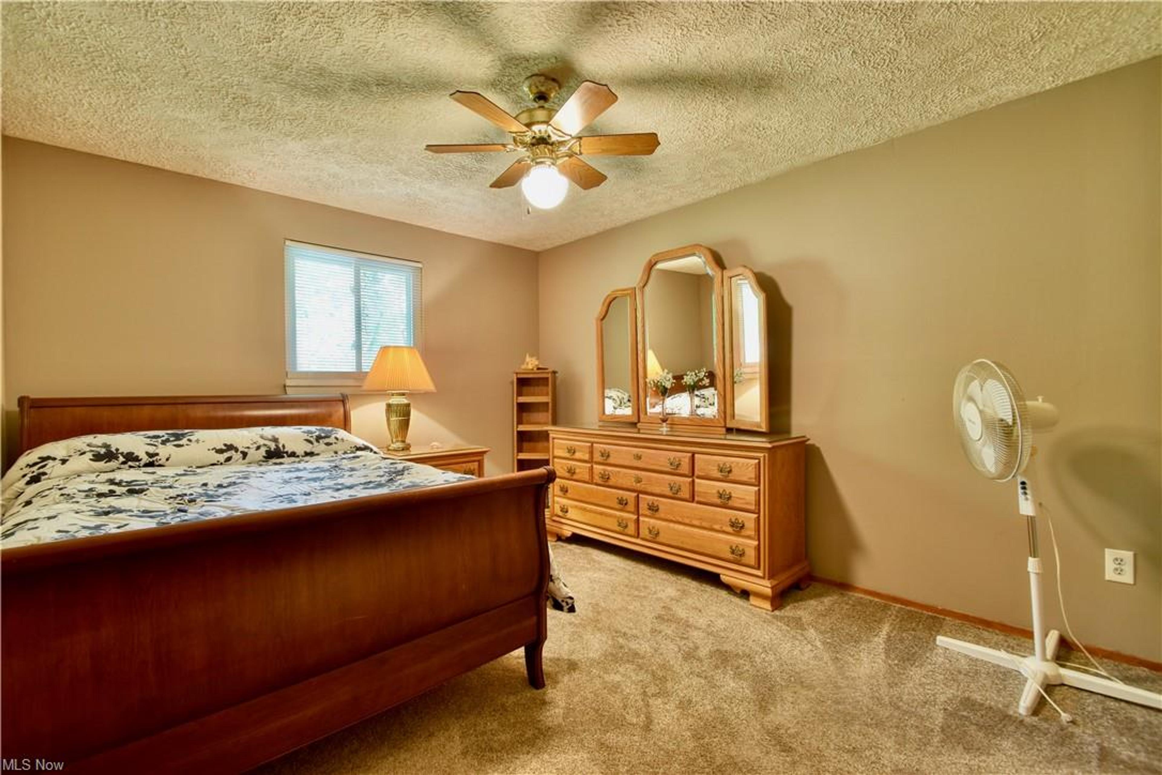 7294 Connie Drive, Mentor - photo 32
