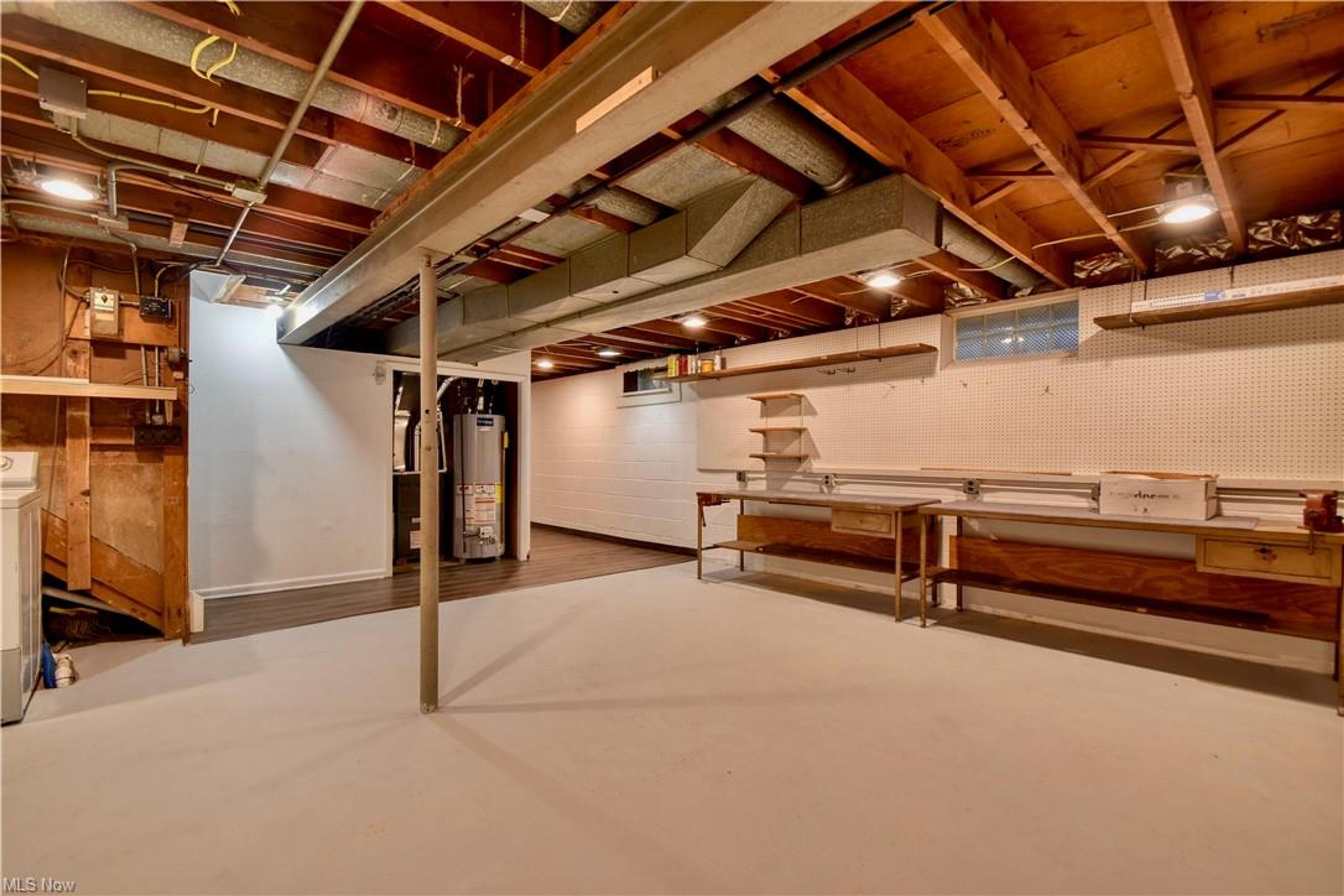 32868 Barbara Drive, Eastlake - photo 33