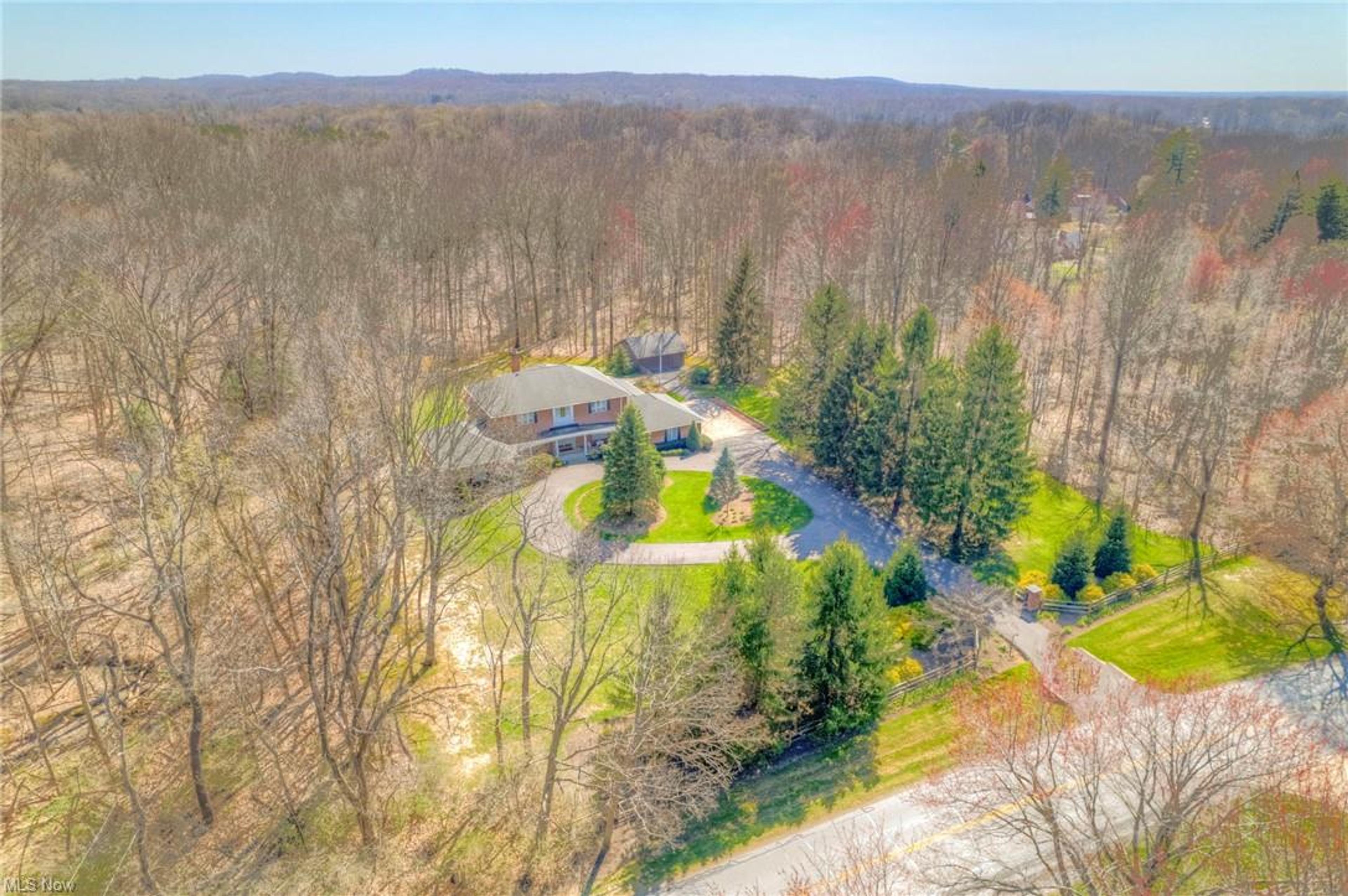 9240 Little Mountain Road, Kirtland Hills - photo 3