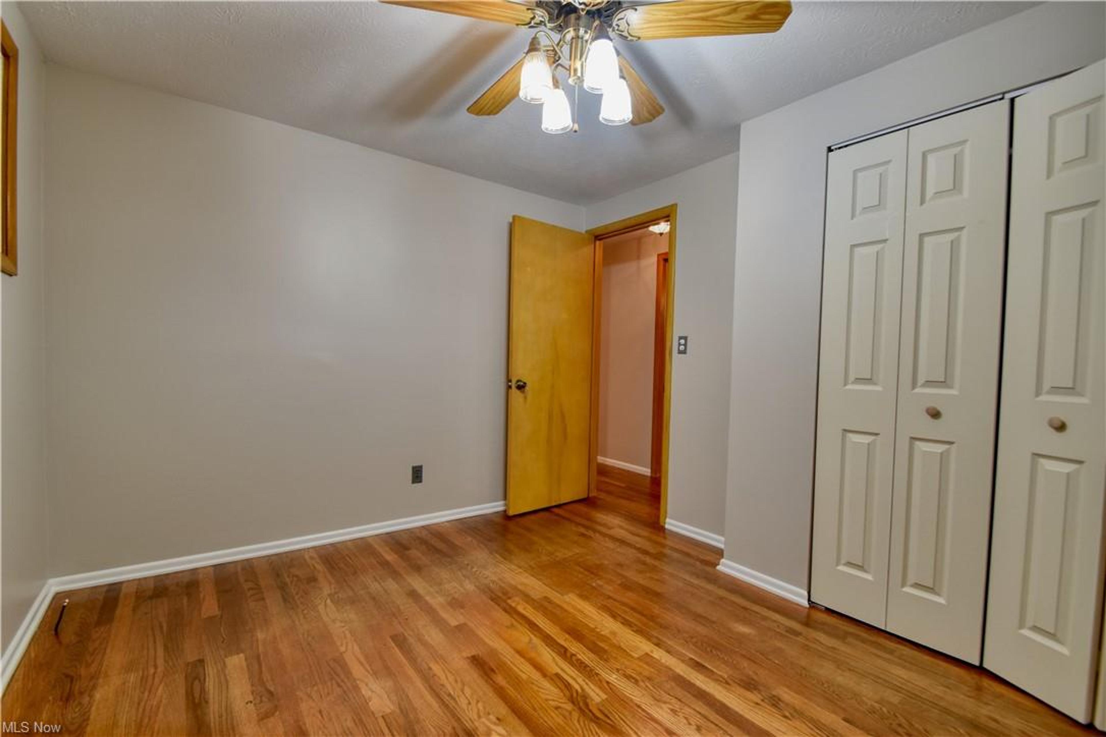 32868 Barbara Drive, Eastlake - photo 29