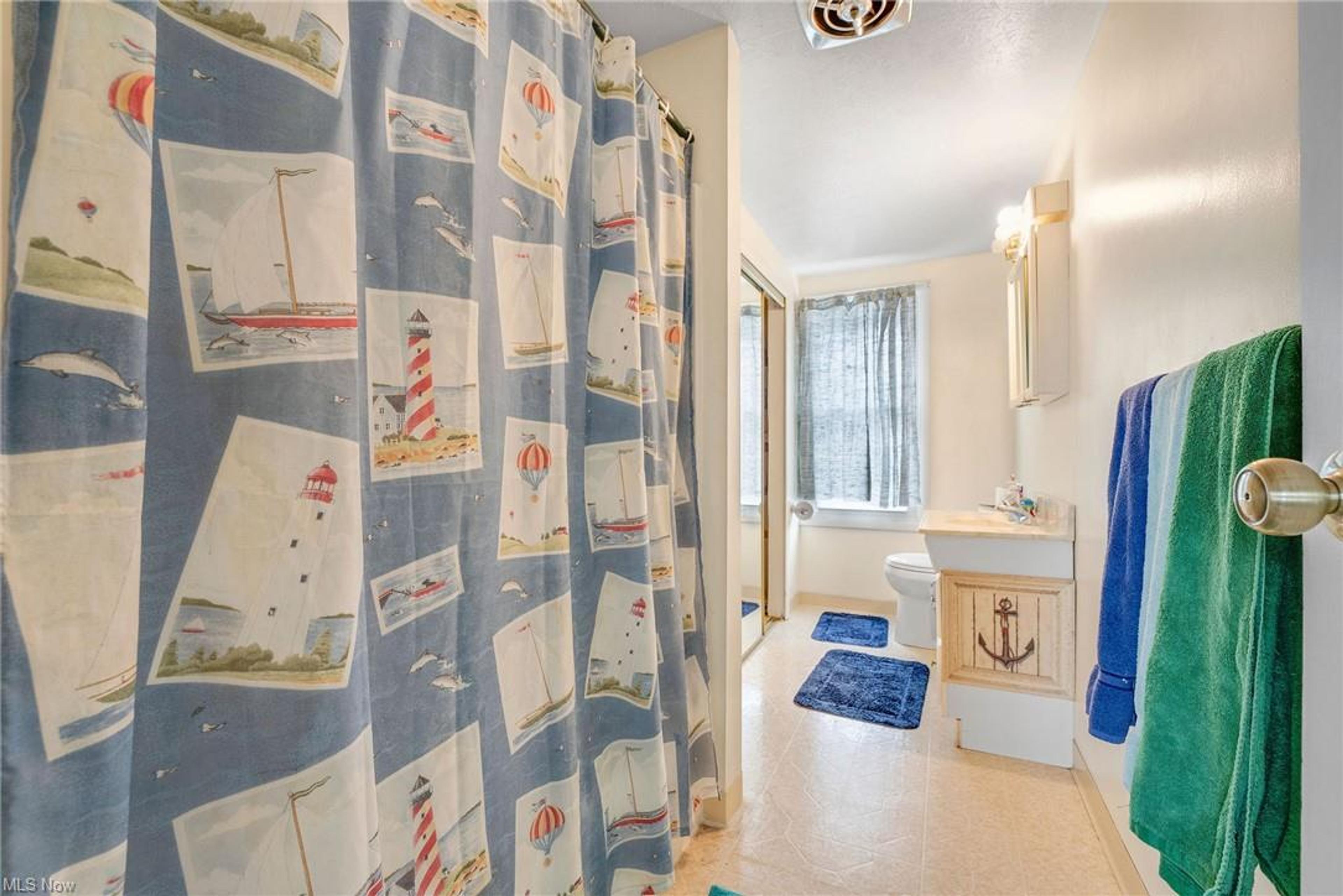1 E Shore Boulevard, Timberlake - photo 11