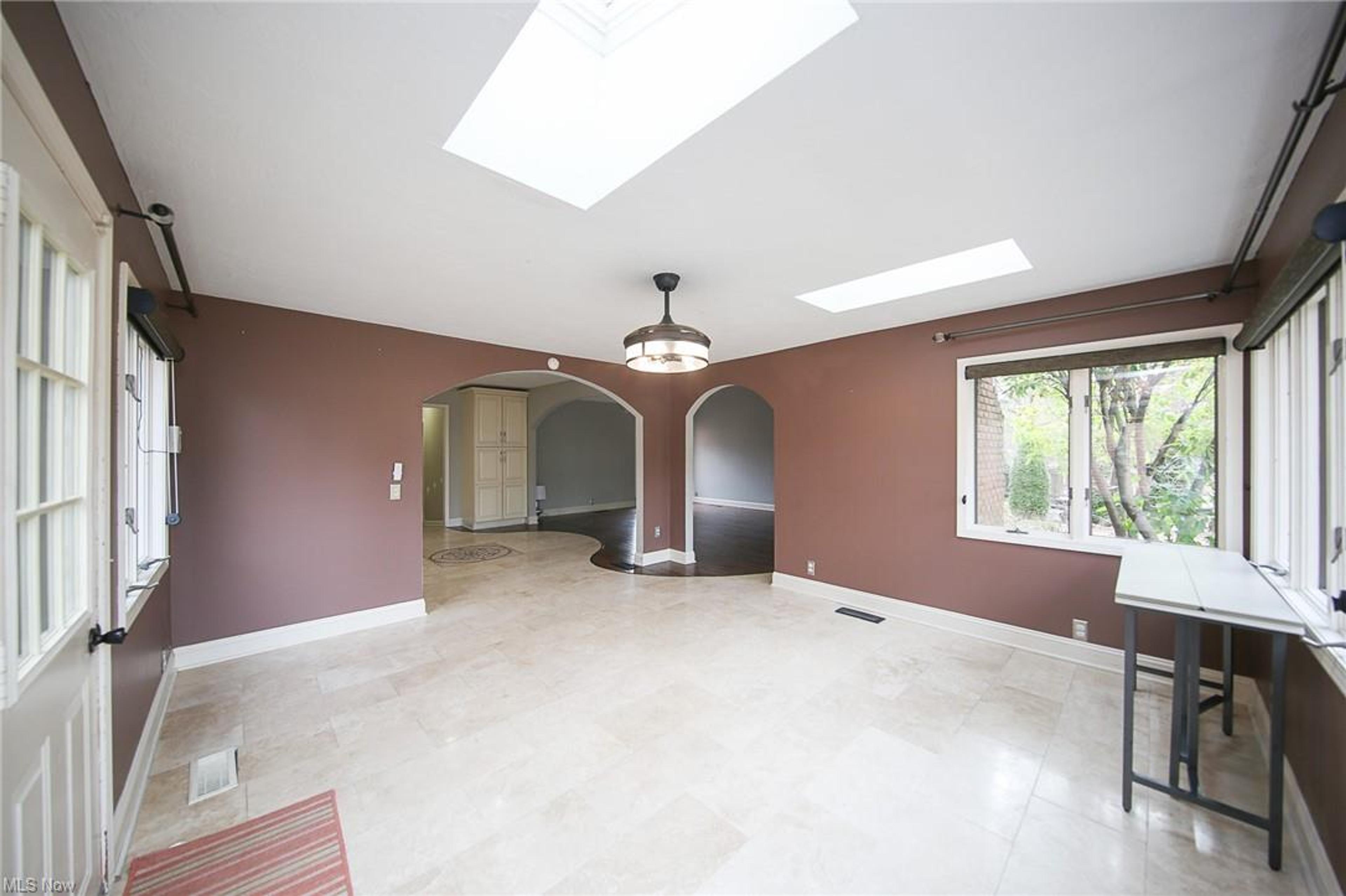 3176 Northwood Lane, Westlake - photo 9