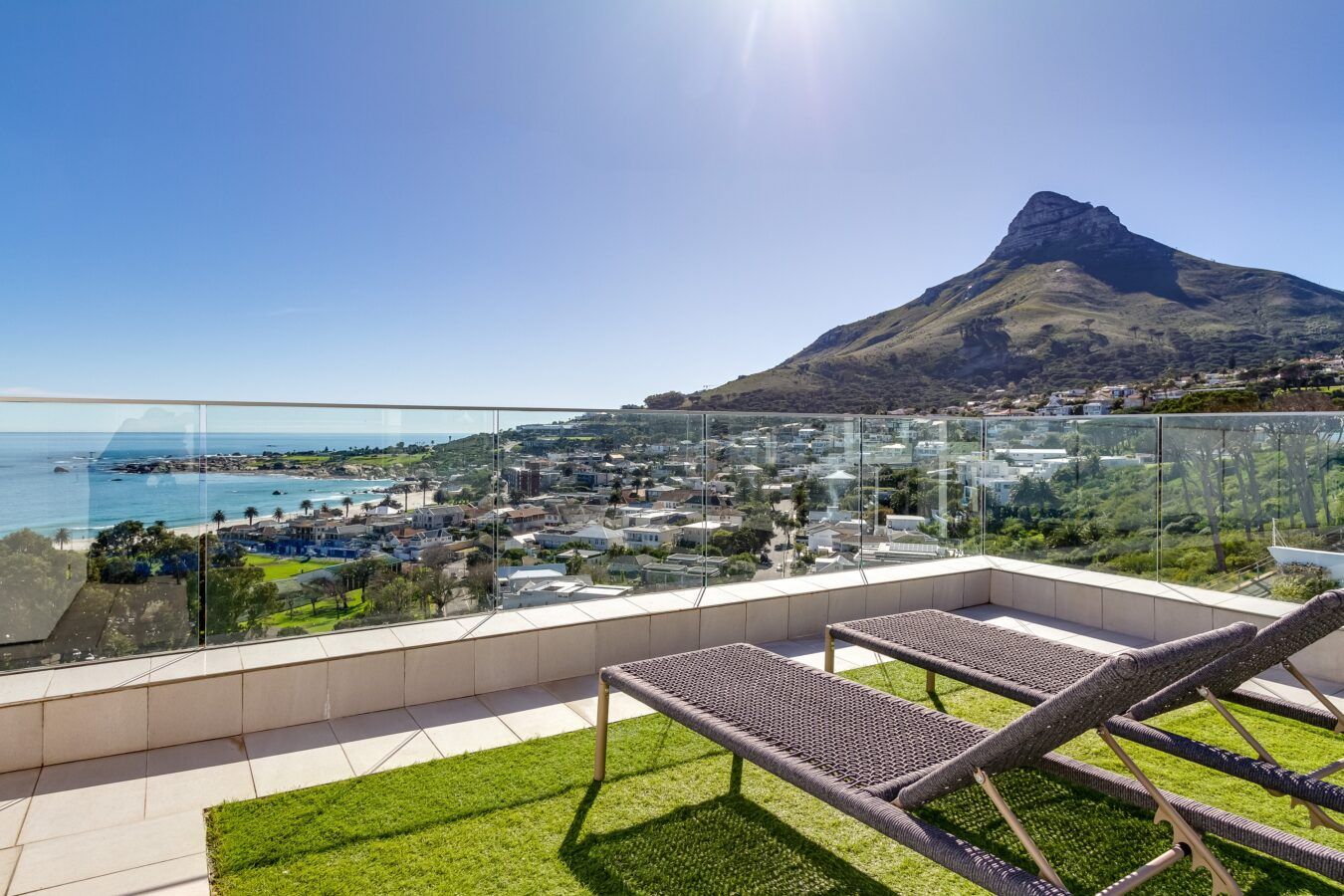24 Geneva Villa A in Camps Bay, image 2