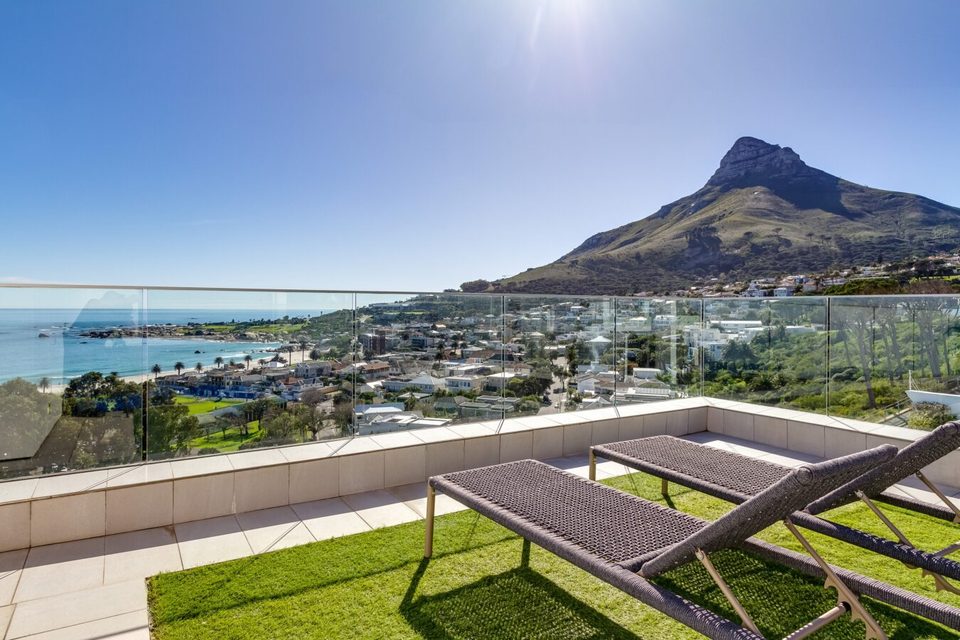 24 Geneva Villa A in Camps Bay, image 2