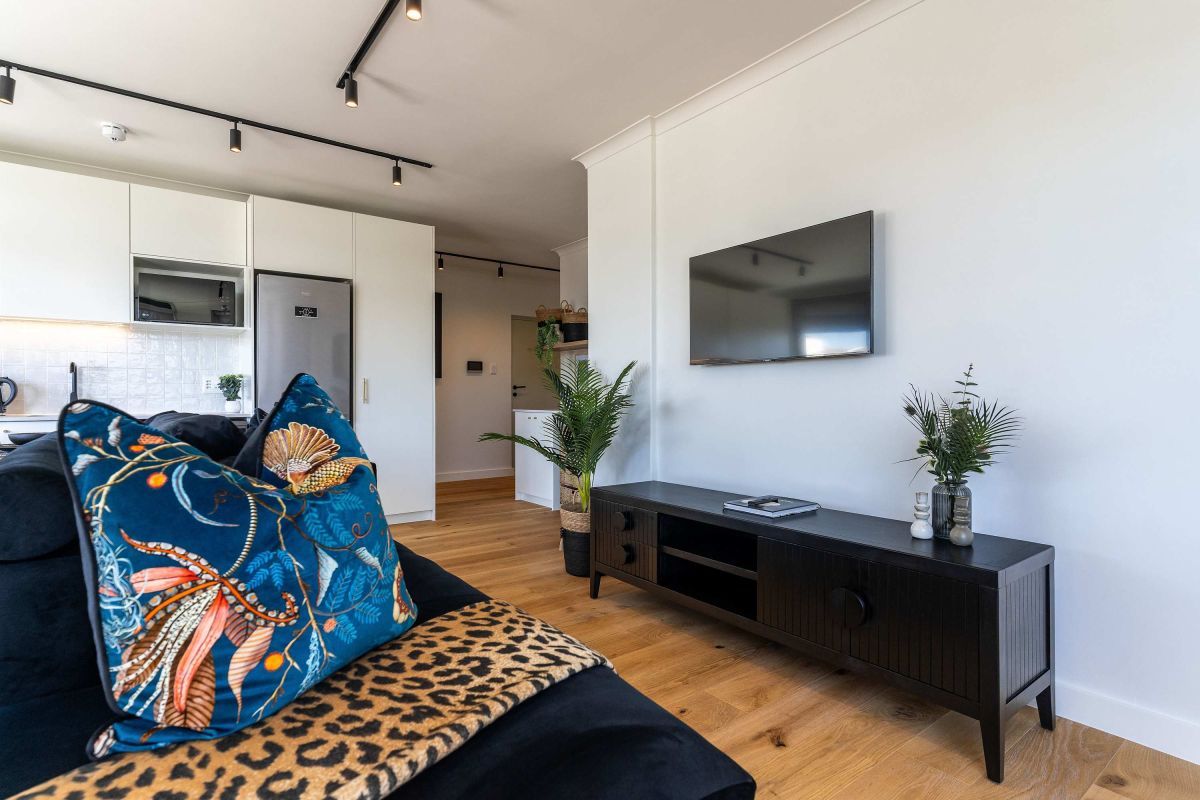 Diamond Views Apartment in Sea Point, image 5