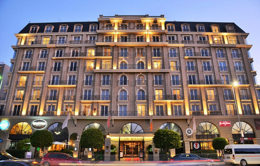 Royale 203 in Green Point, image 1