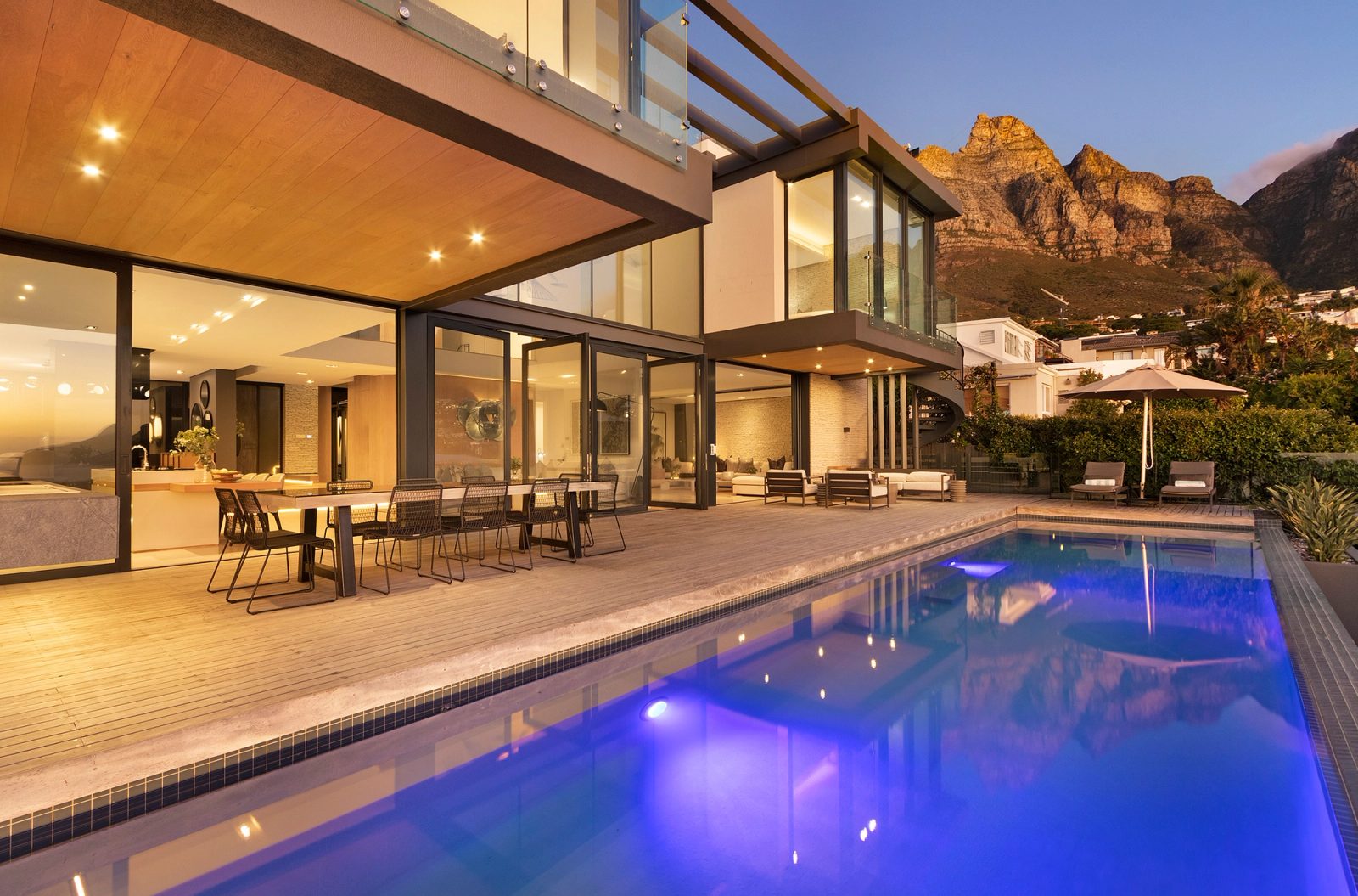 32 On Sedgemoor in Camps Bay, image 1