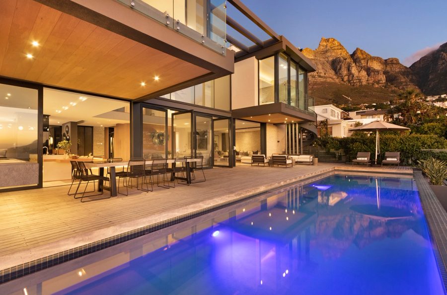 32 On Sedgemoor in Camps Bay, image 1