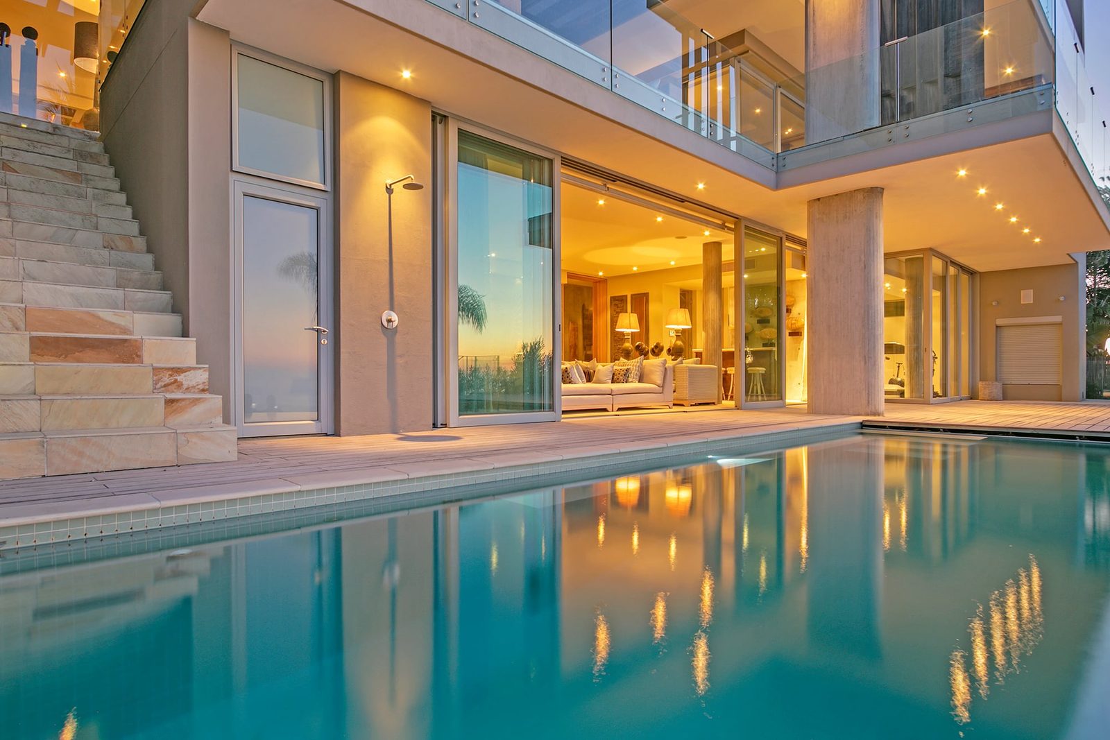 174 On Kloof in Bantry Bay, image 1