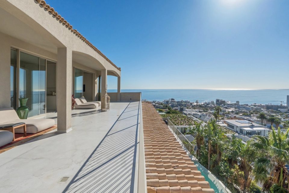 Panoramic Fresnaye view from the upper terrace