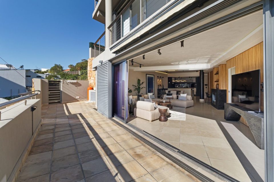 The Wedge View in Sea Point, image 2