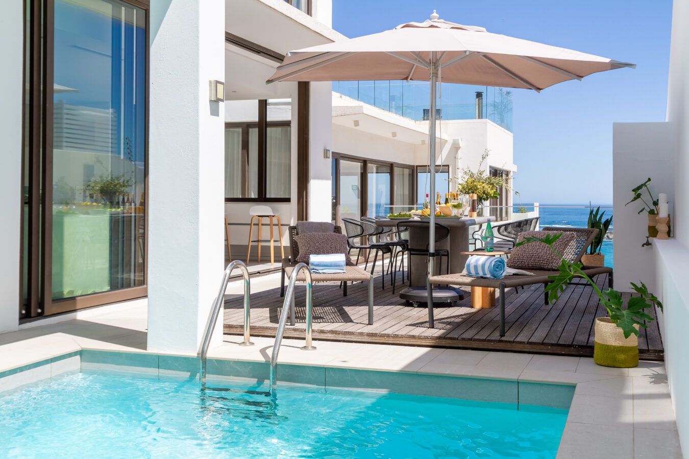 24 Geneva in Camps Bay, image 3
